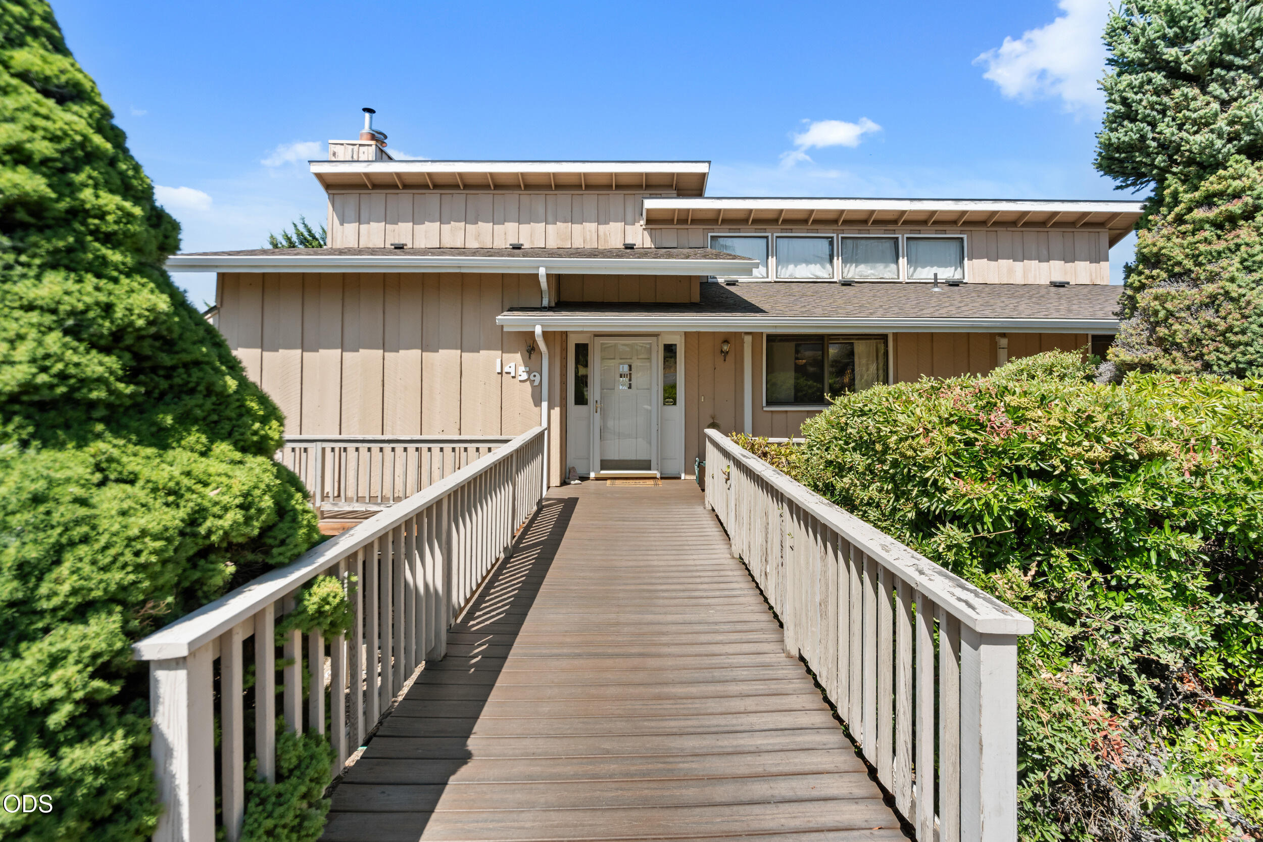 1459 Highcrest Drive