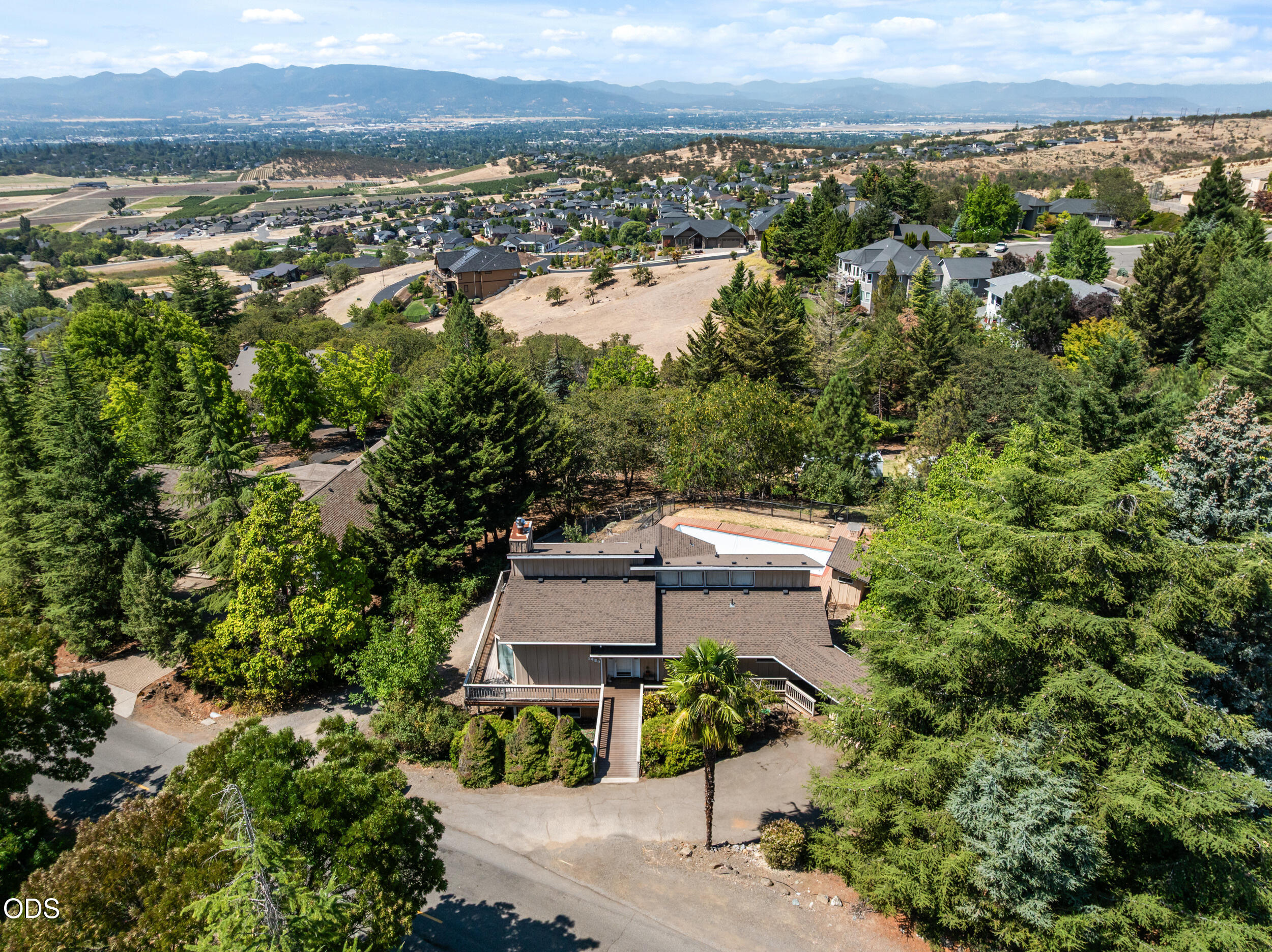 1459 Highcrest Drive