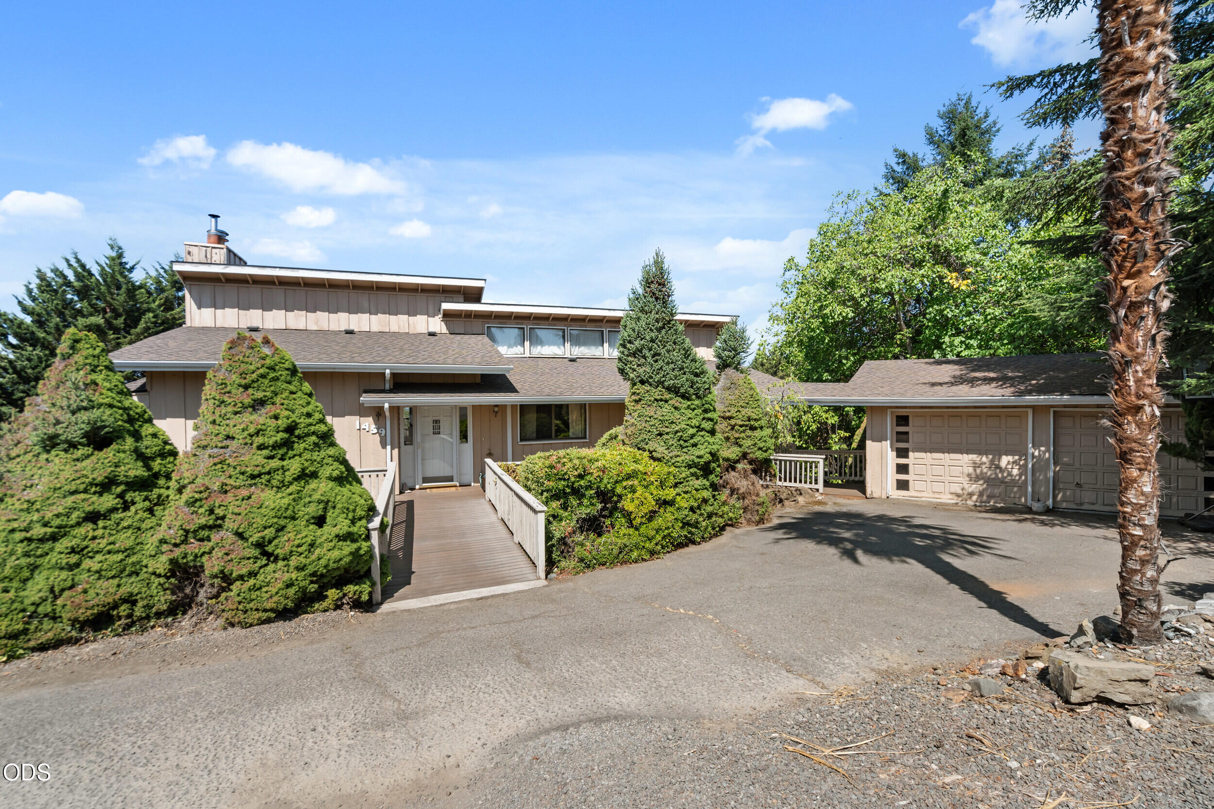 1459 Highcrest Drive