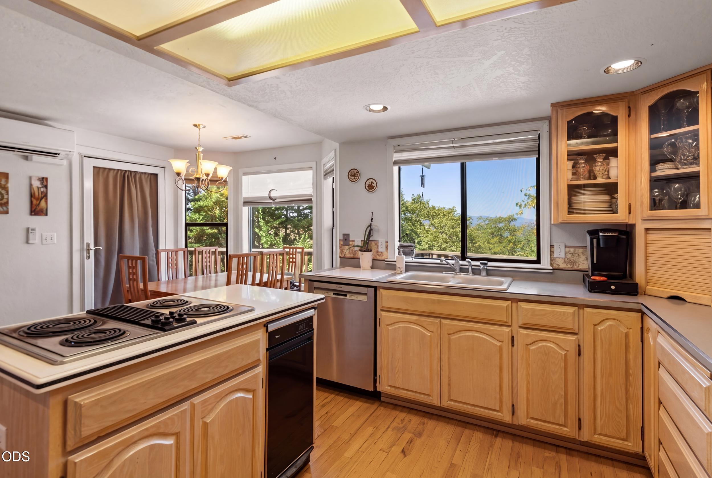 1459 Highcrest Drive