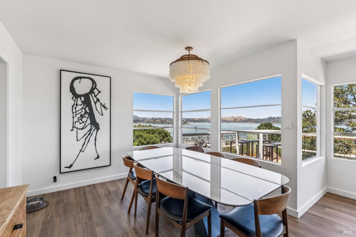 231 Cazneau Ave