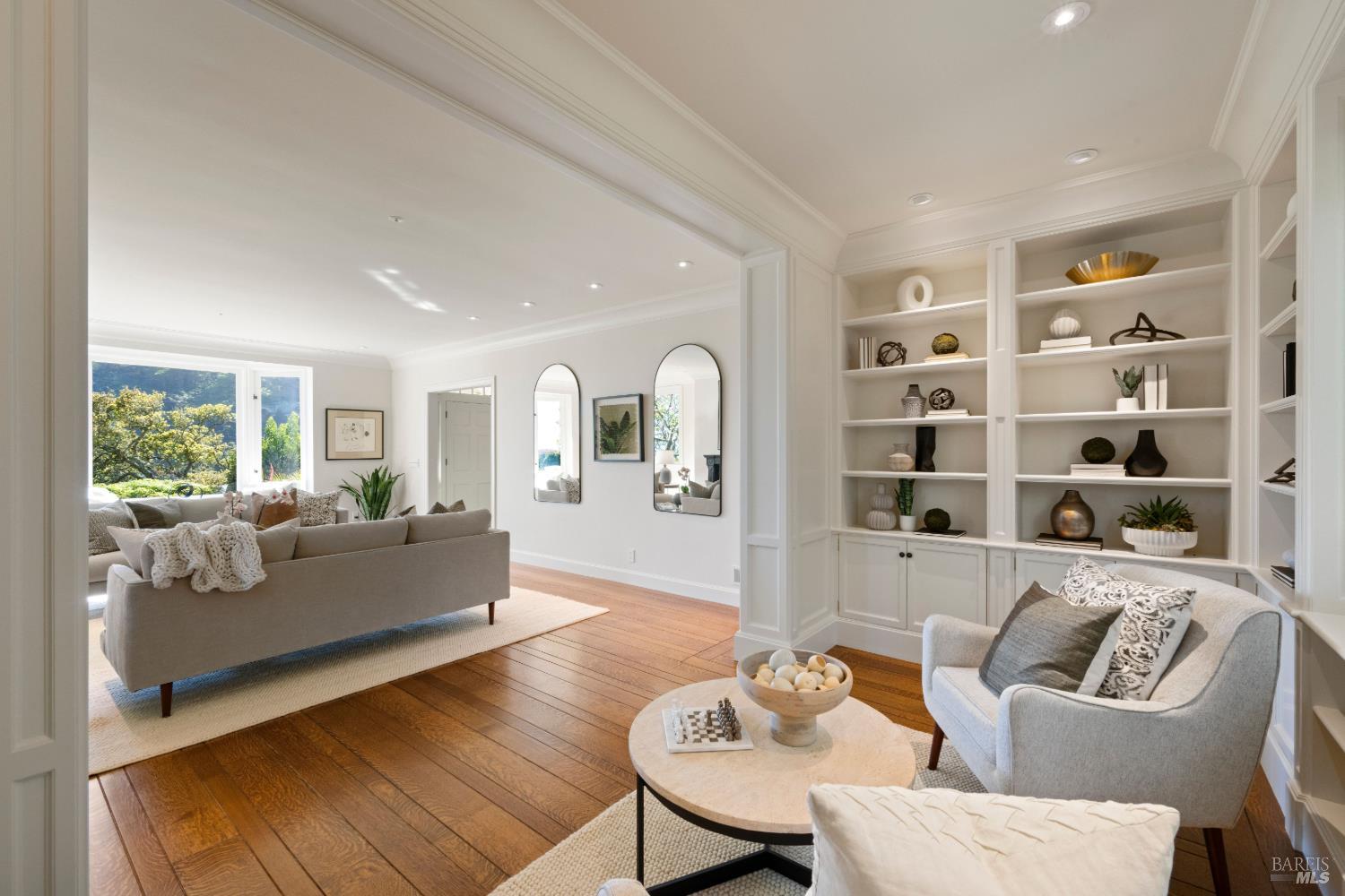 615 Sausalito Blvd