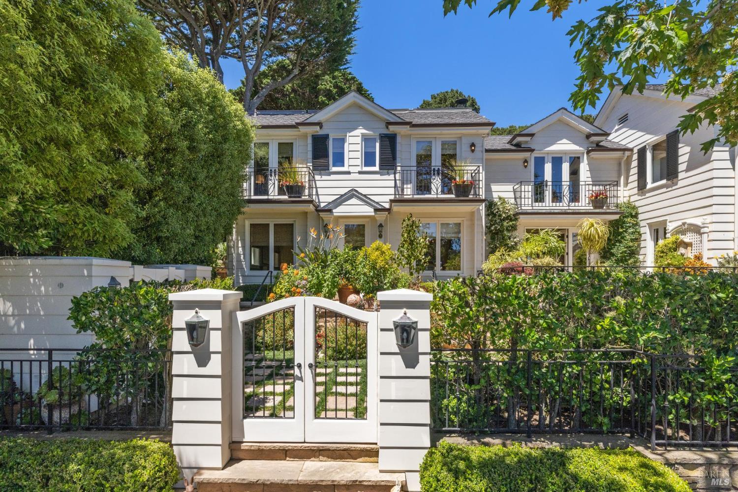 615 Sausalito Blvd