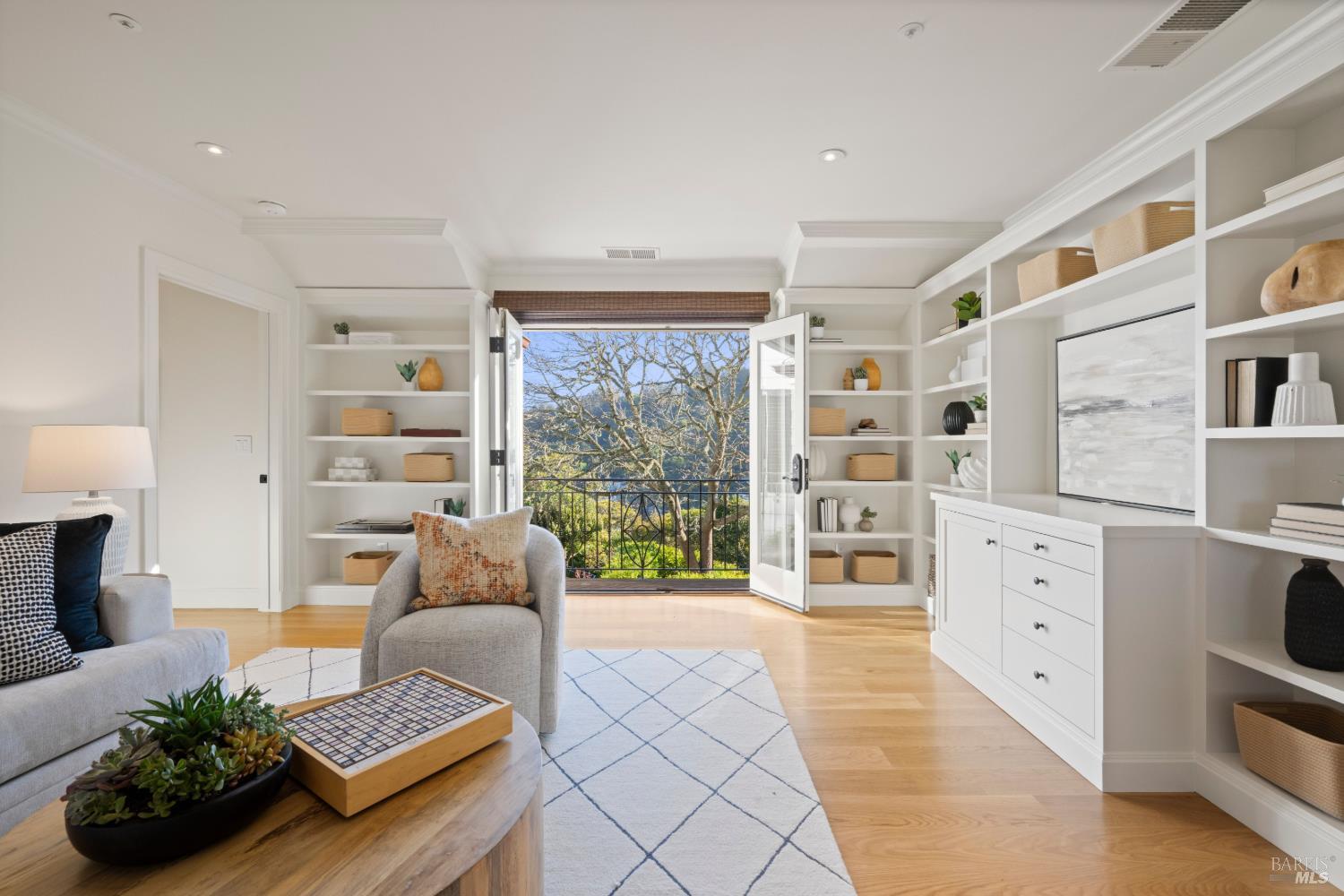 615 Sausalito Blvd
