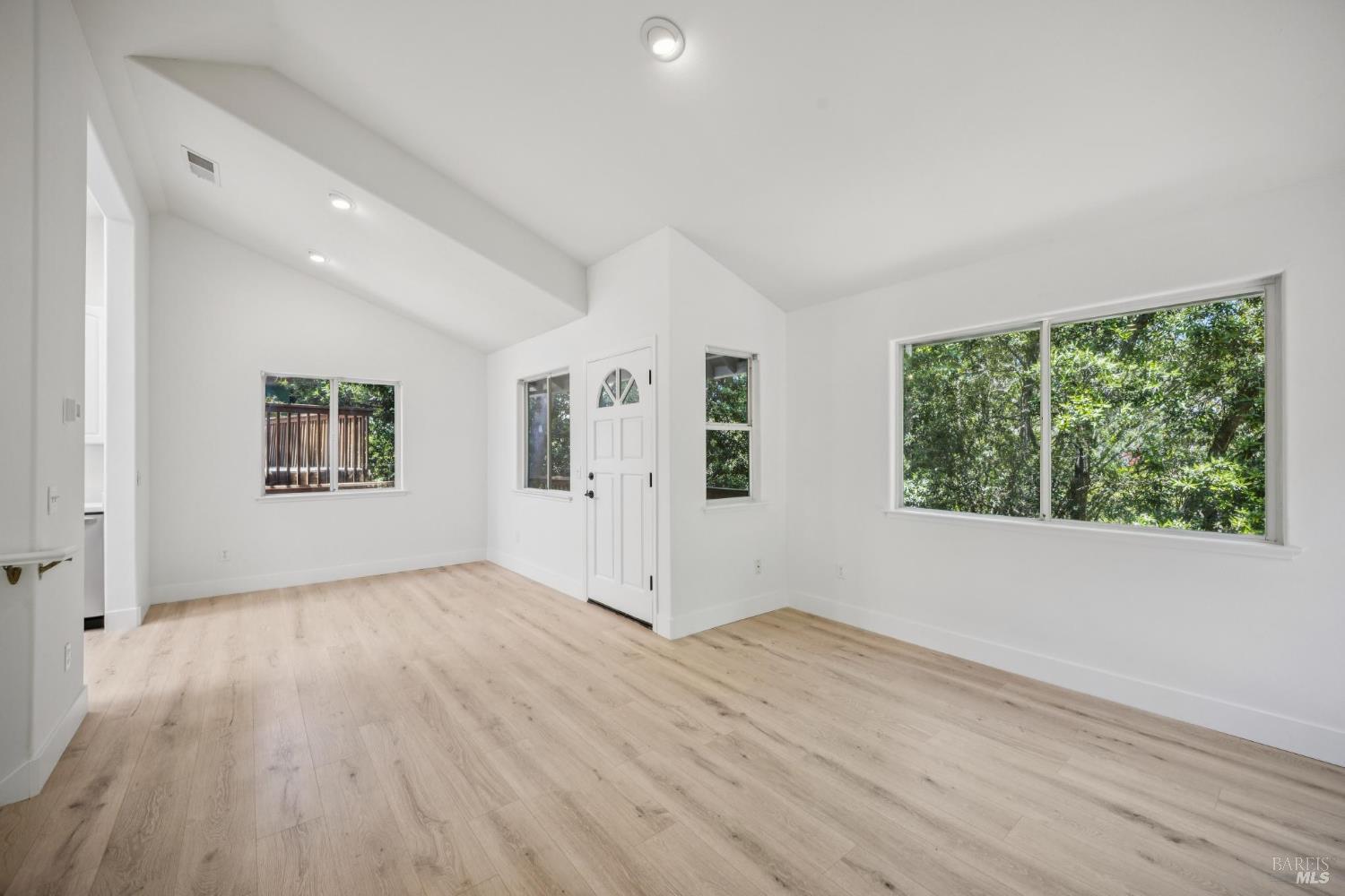 406 Wellesley Ct
