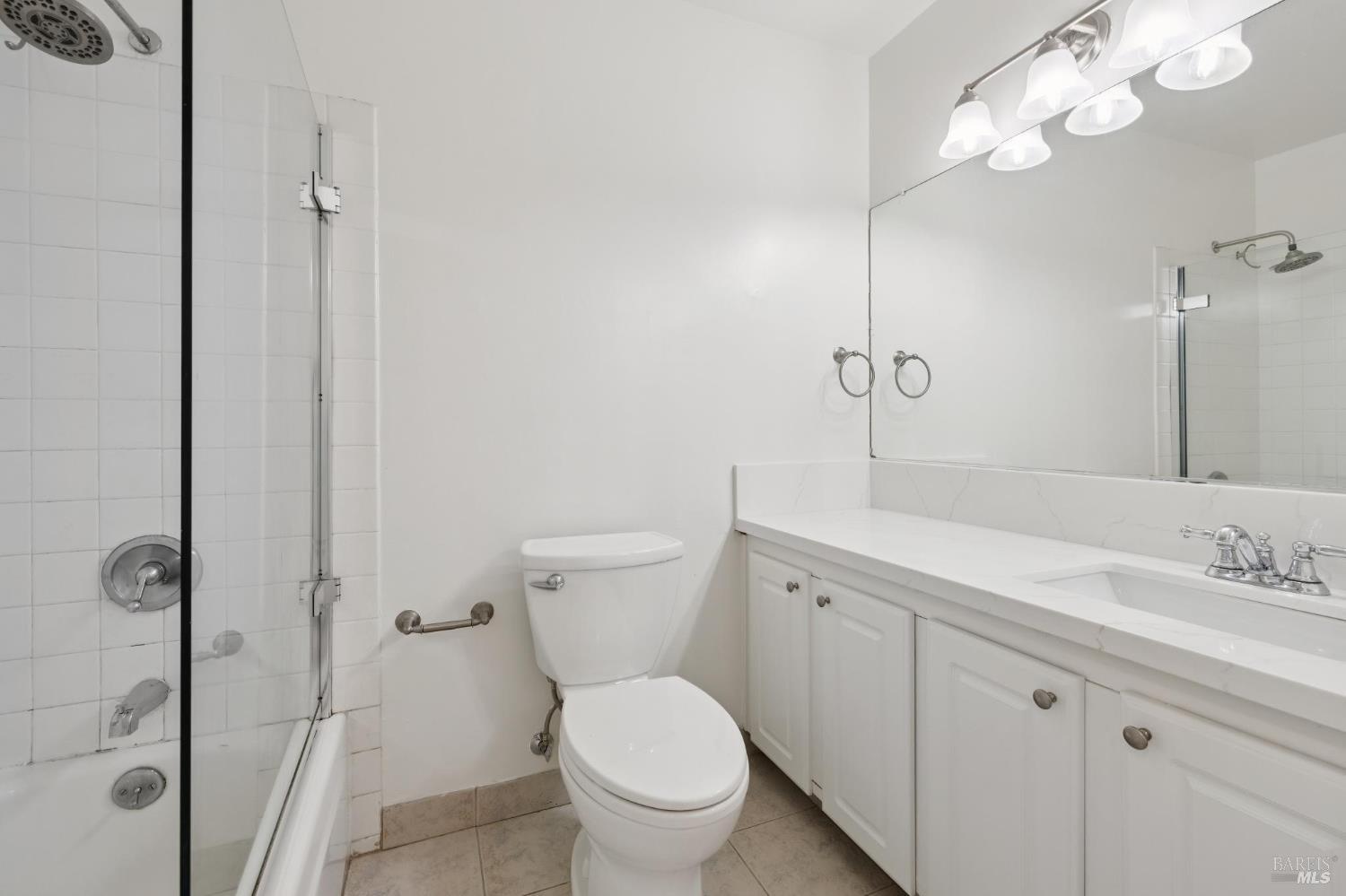 745 Via Casitas Ave