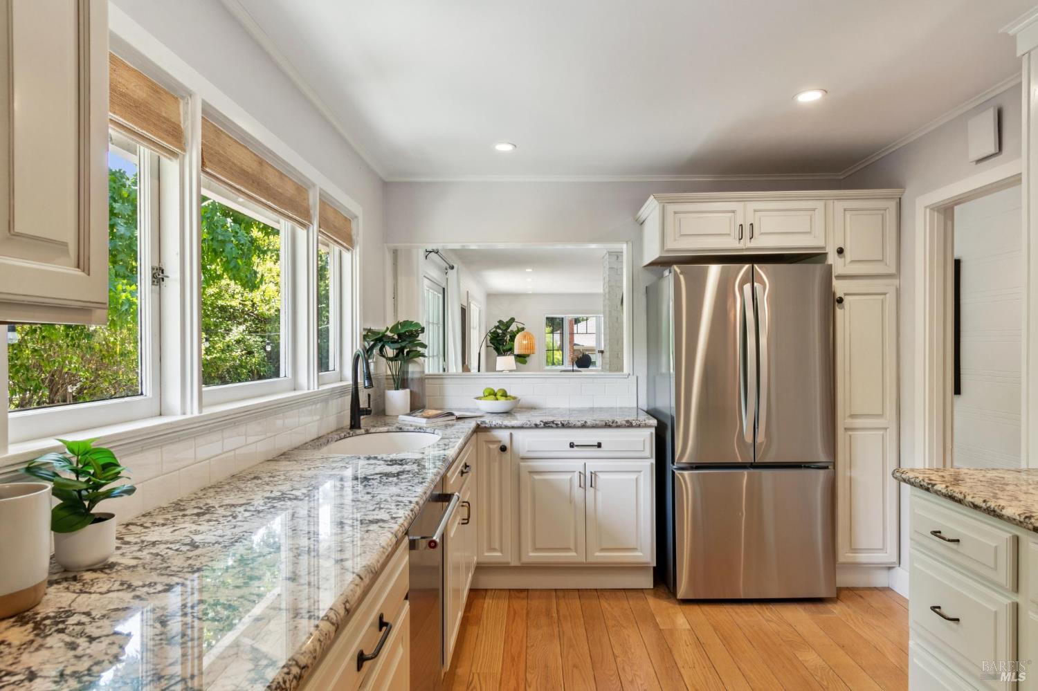 2 Fairview Ct