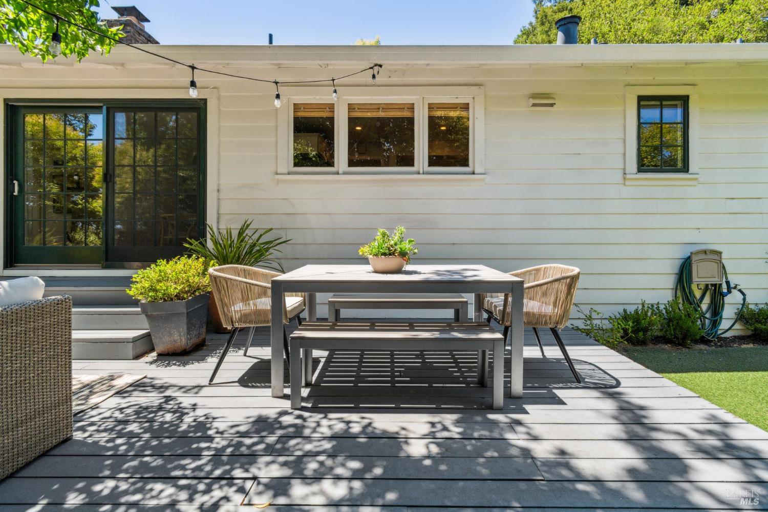 2 Fairview Ct