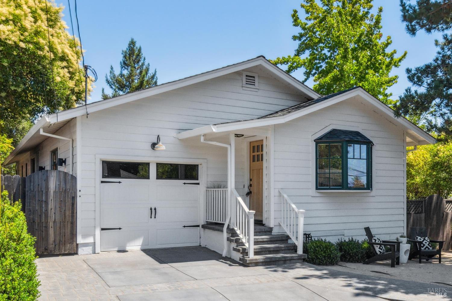 2 Fairview Ct