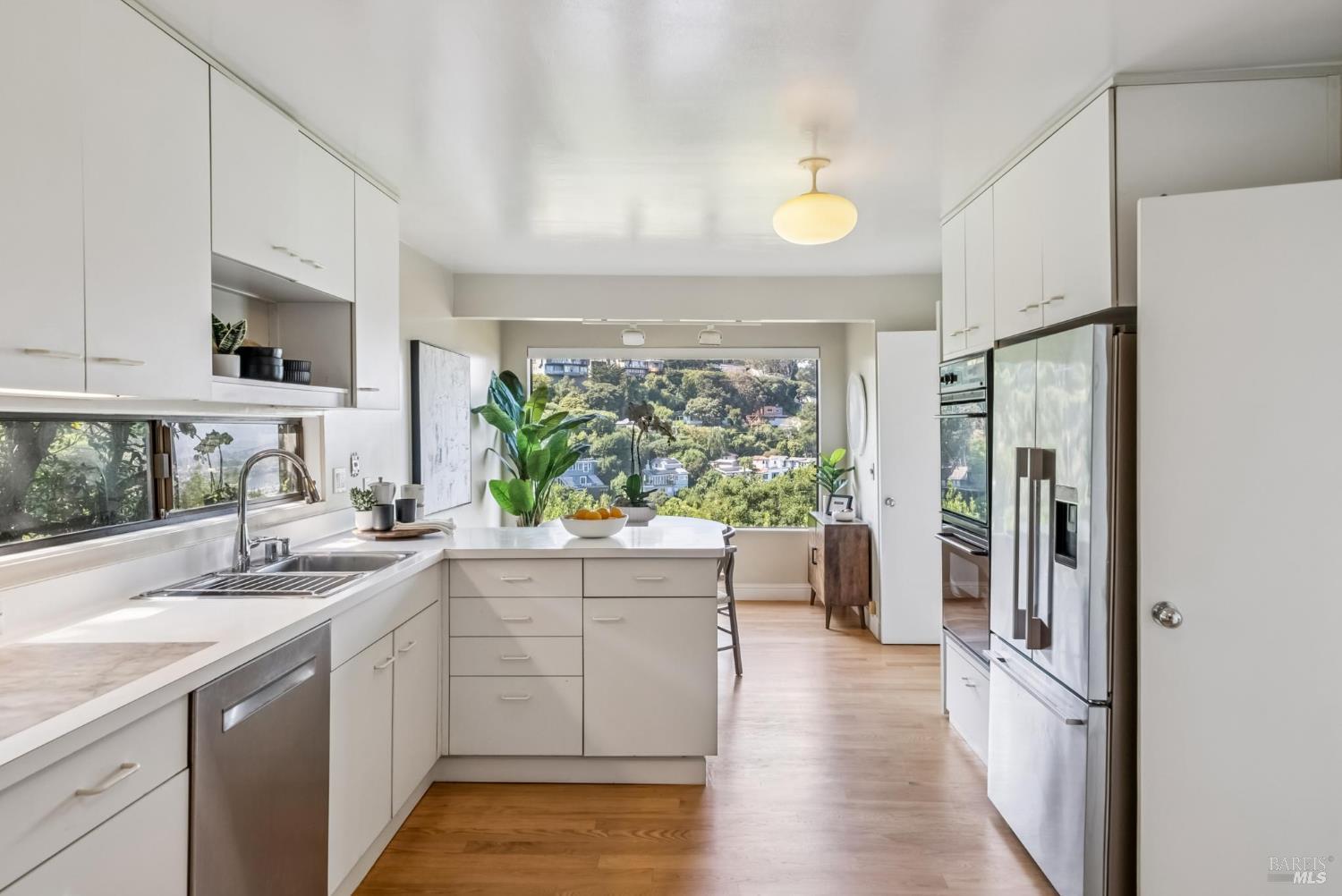 184 Santa Rosa Ave