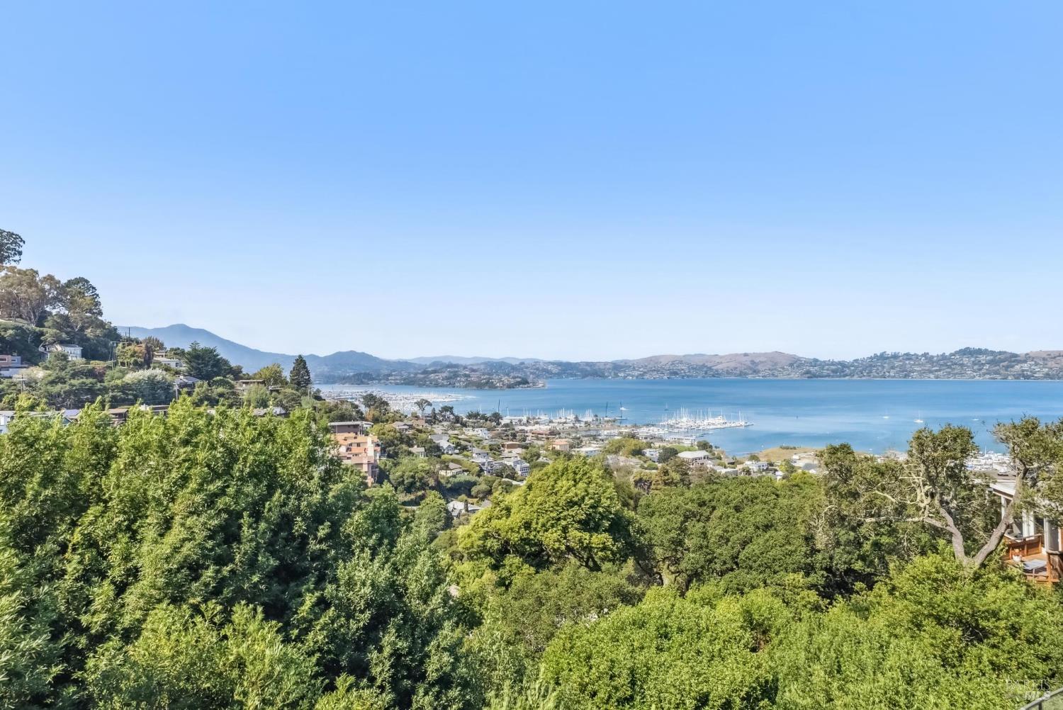184 Santa Rosa Ave