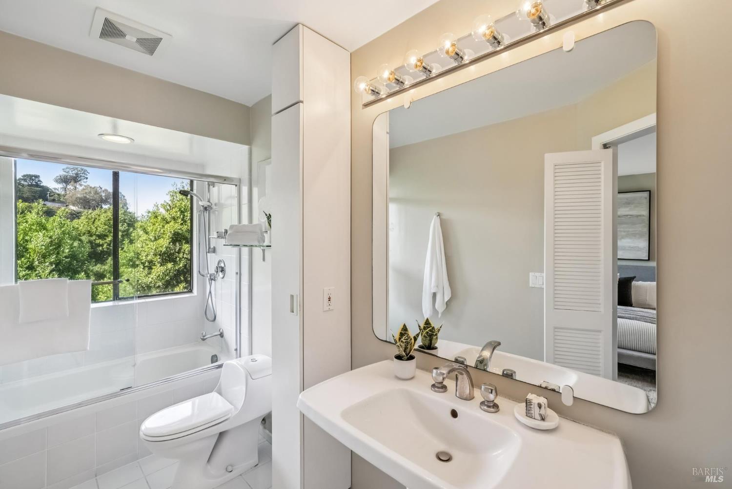 184 Santa Rosa Ave