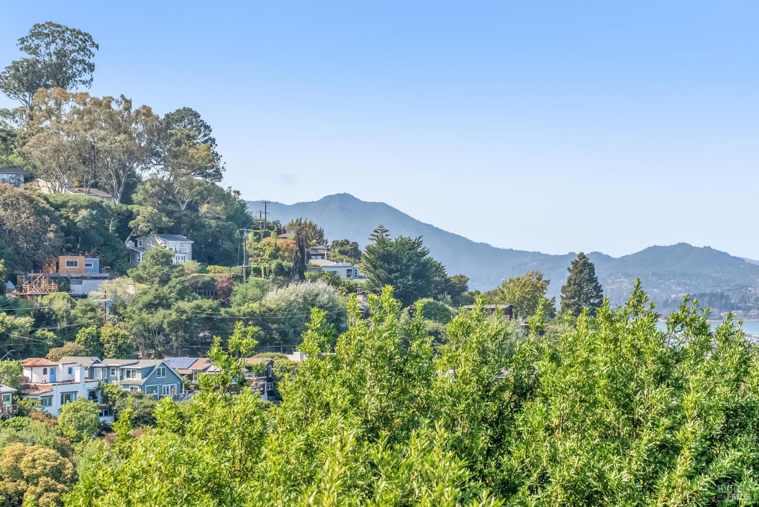 184 Santa Rosa Ave