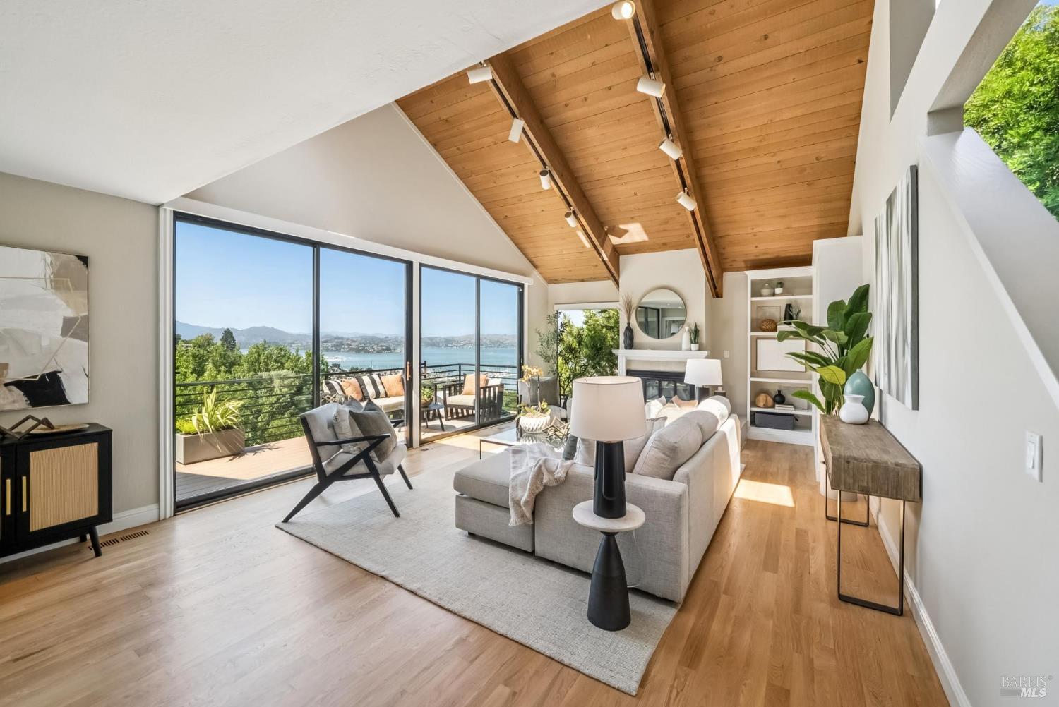 184 Santa Rosa Ave