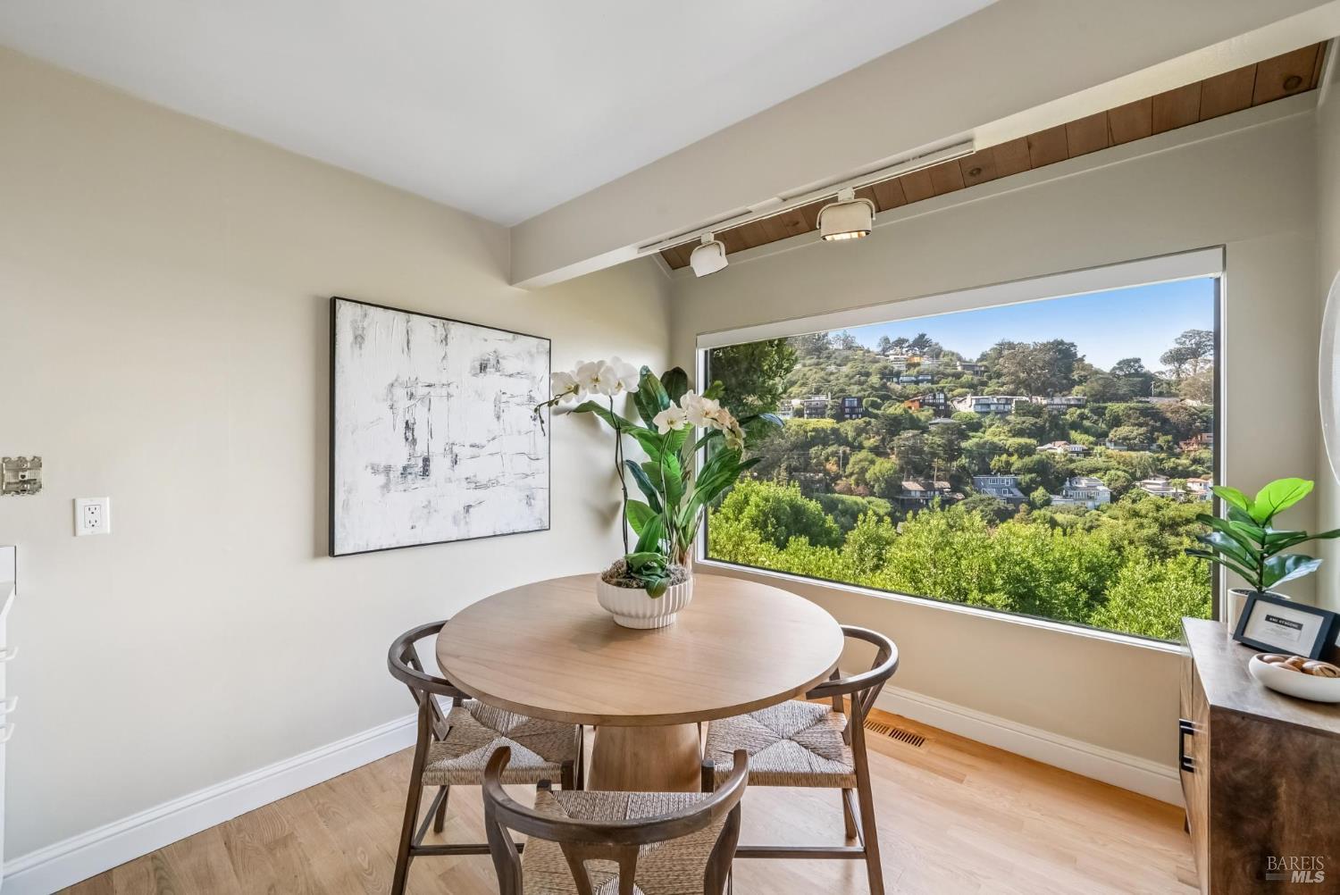 184 Santa Rosa Ave