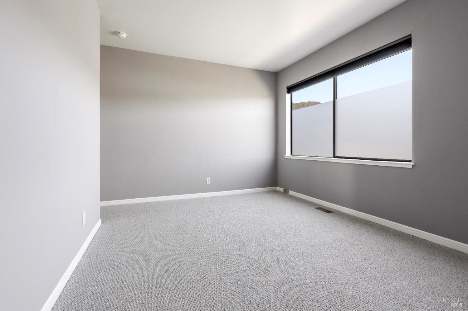 846 Olima Street