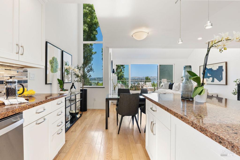 86 Marin Avenue