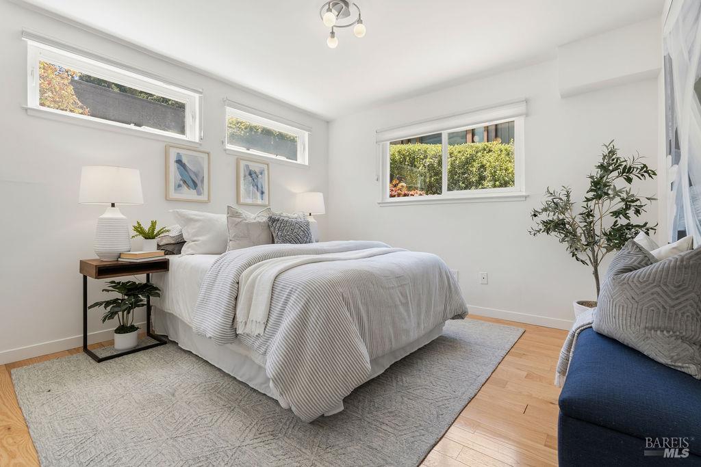 86 Marin Avenue