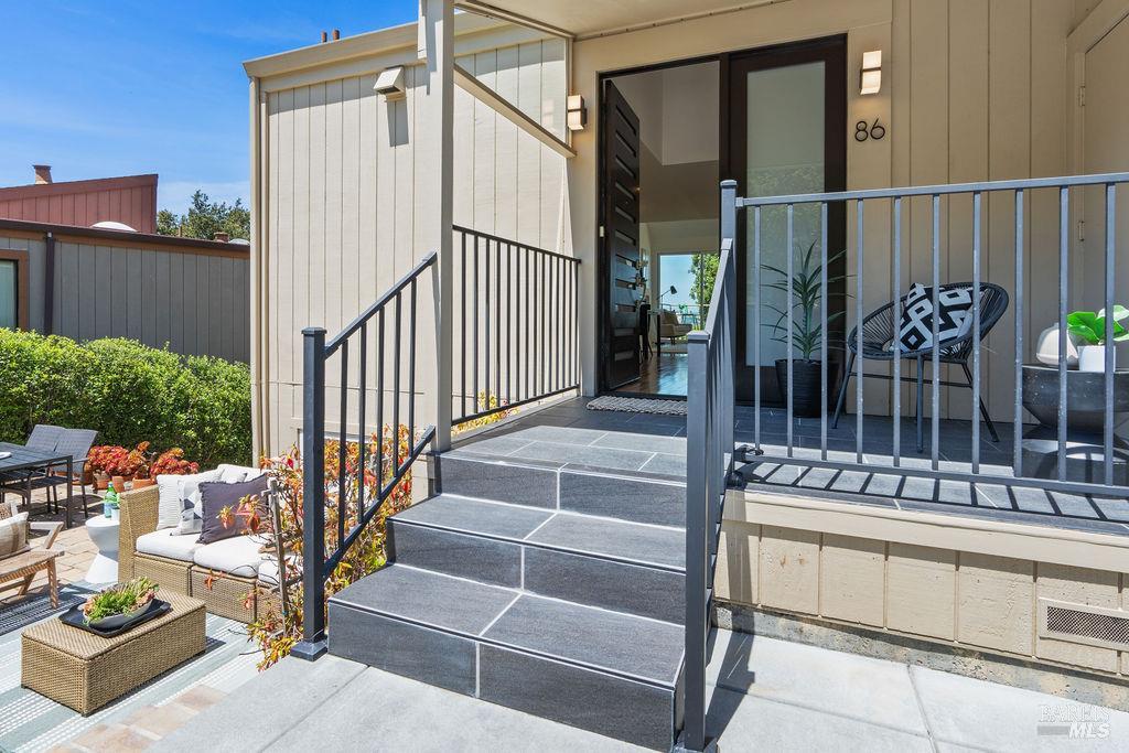 86 Marin Avenue