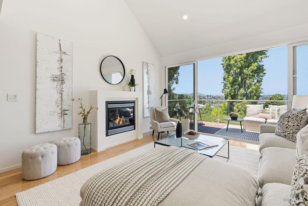 86 Marin Avenue
