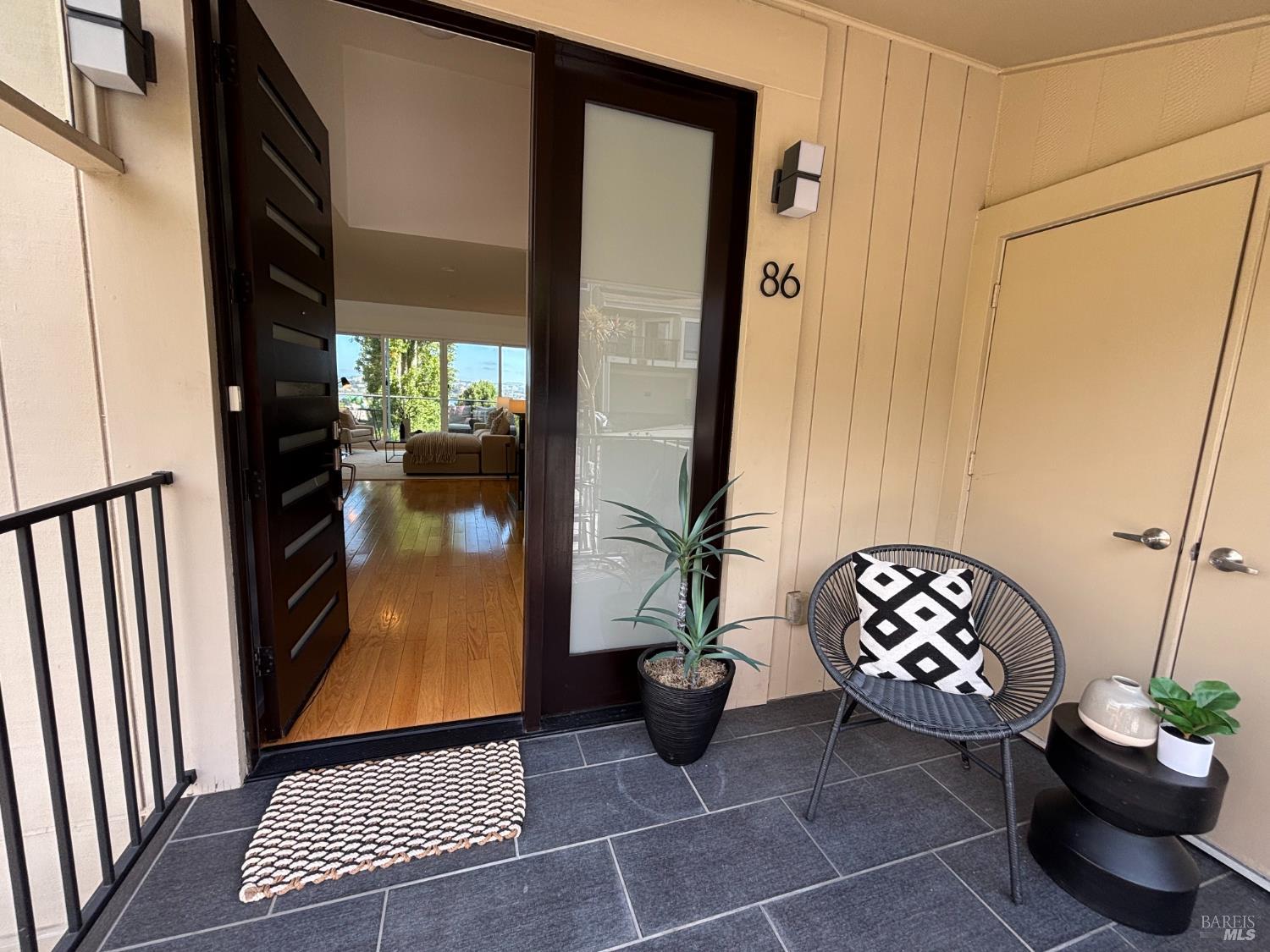 86 Marin Avenue