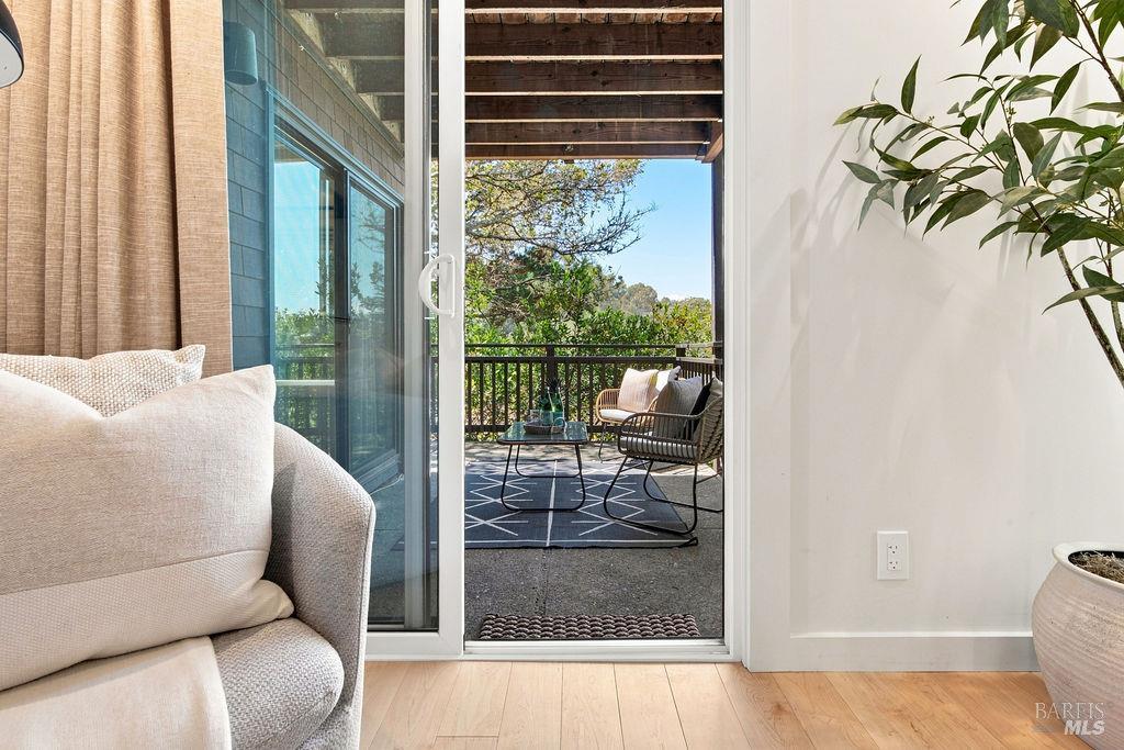 105 Headlands Court