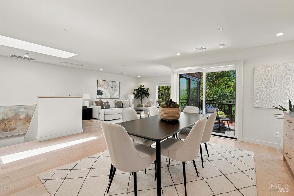105 Headlands Court