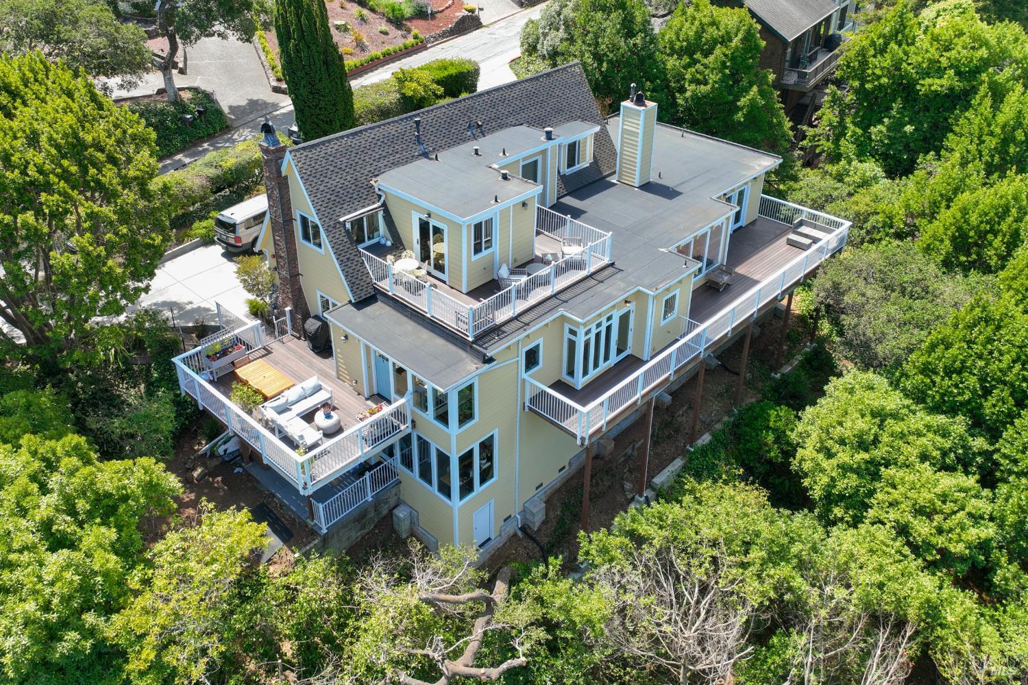 112 Glen Drive