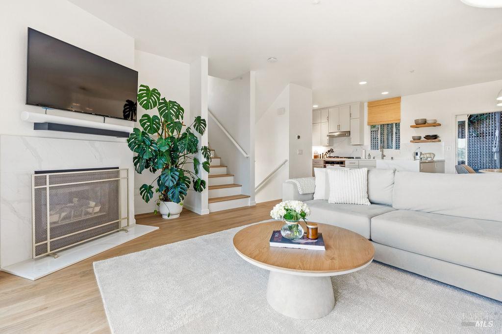 123 Sacramento Way