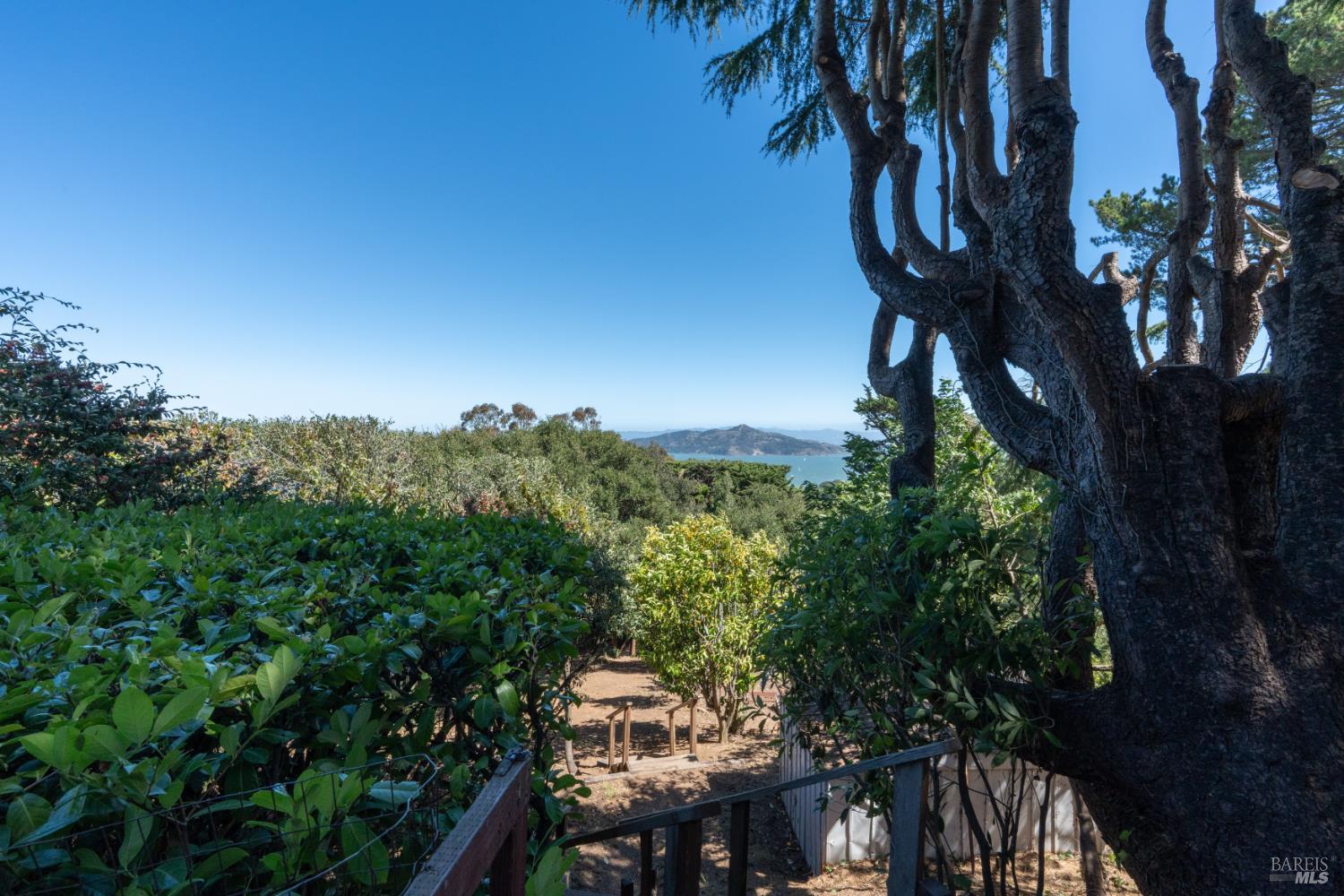 45 Monte Mar Avenue