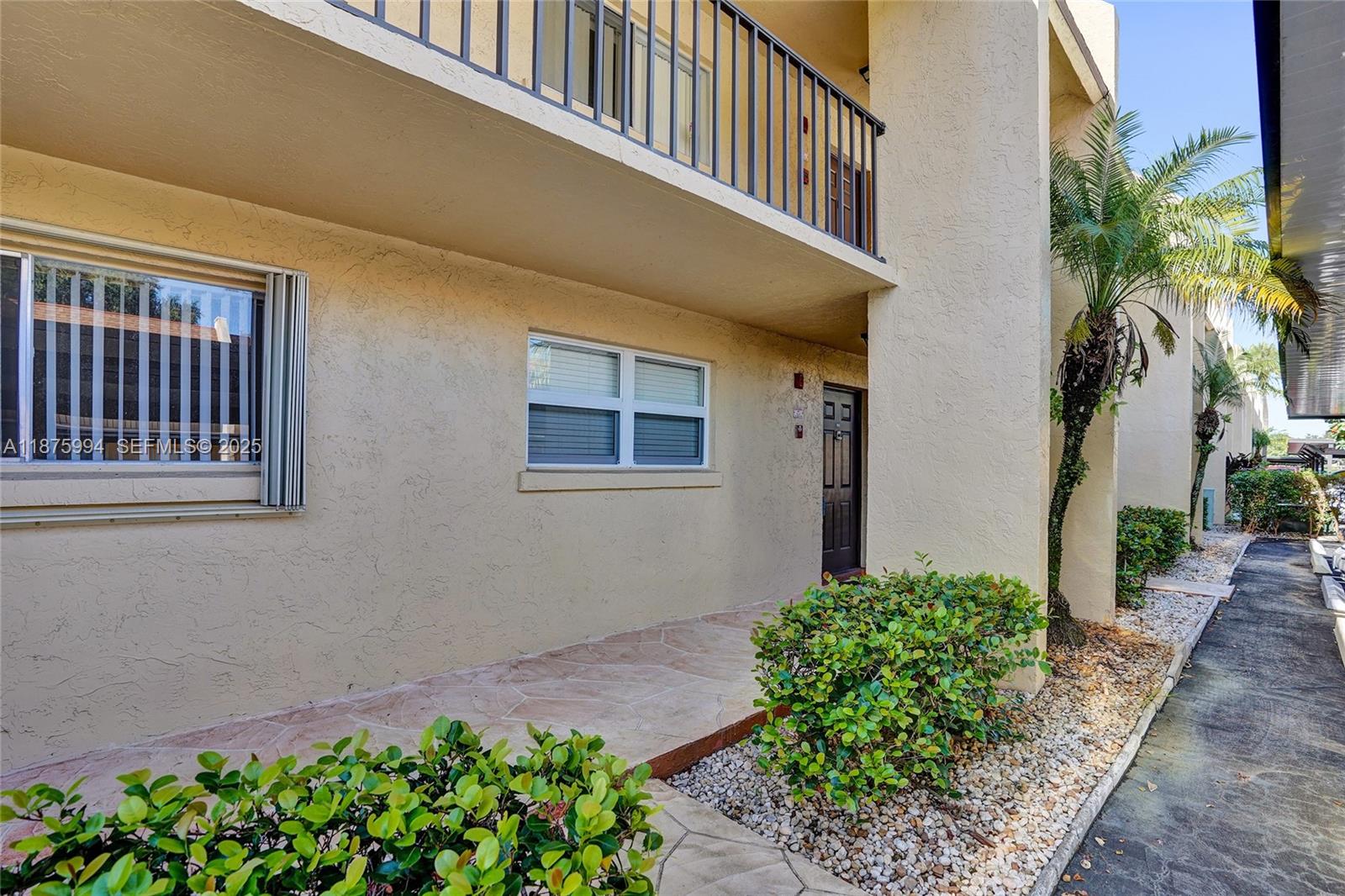 2975 SW 22nd Avenue 102