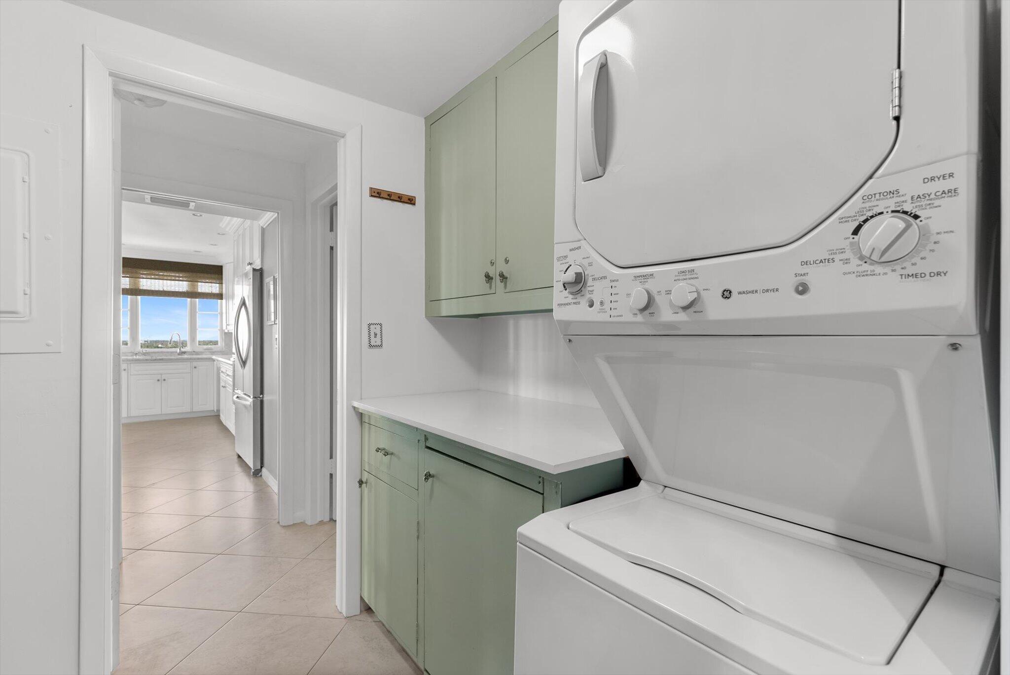 50 East Road 12a