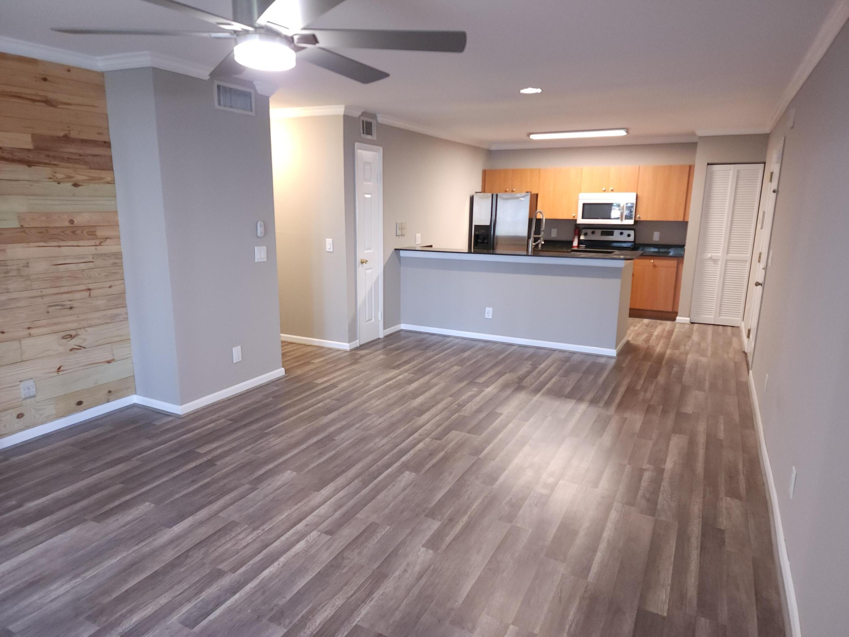 1740 Palm Cove Boulevard 4-103