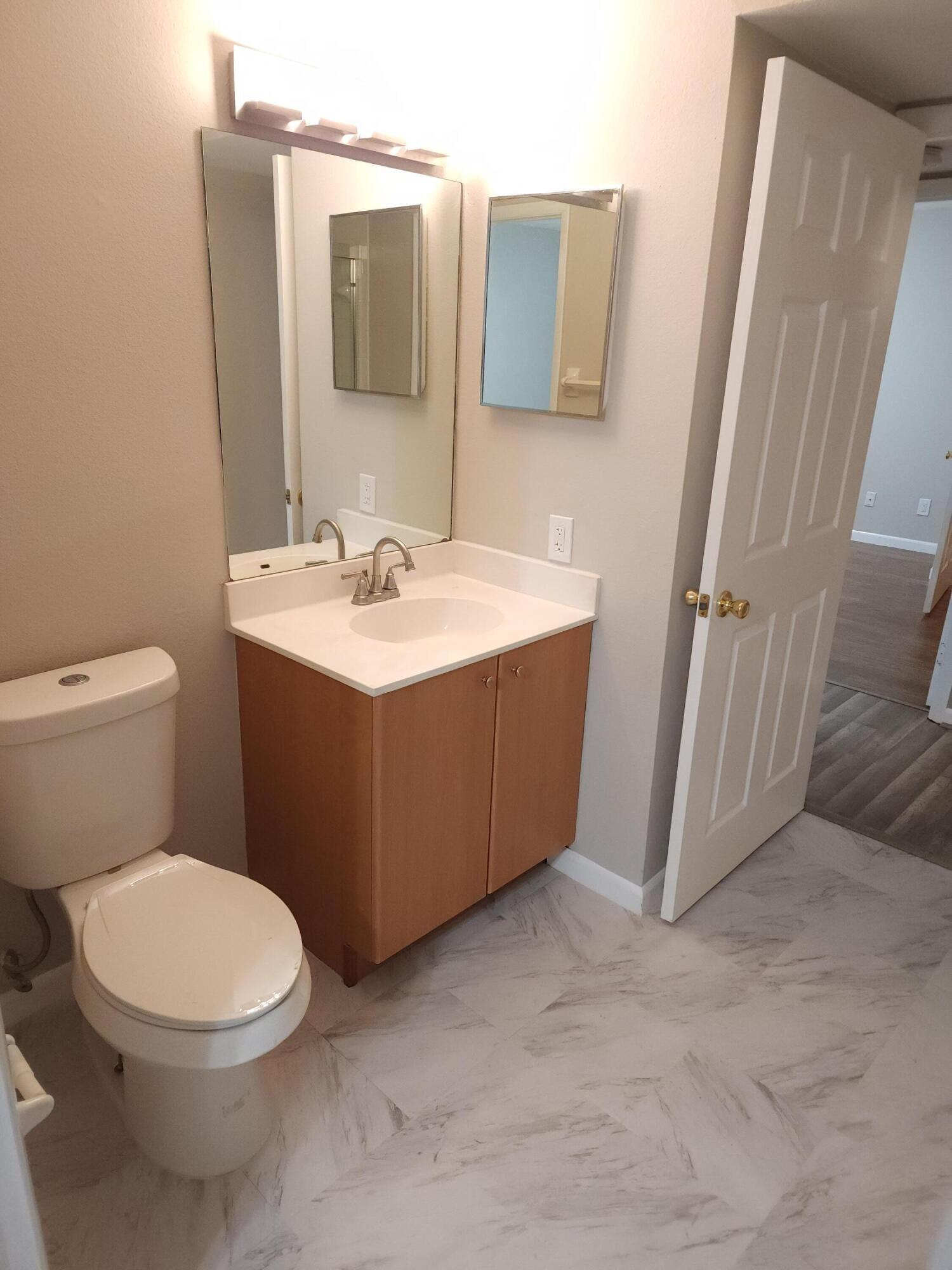 1740 Palm Cove Boulevard 4-103