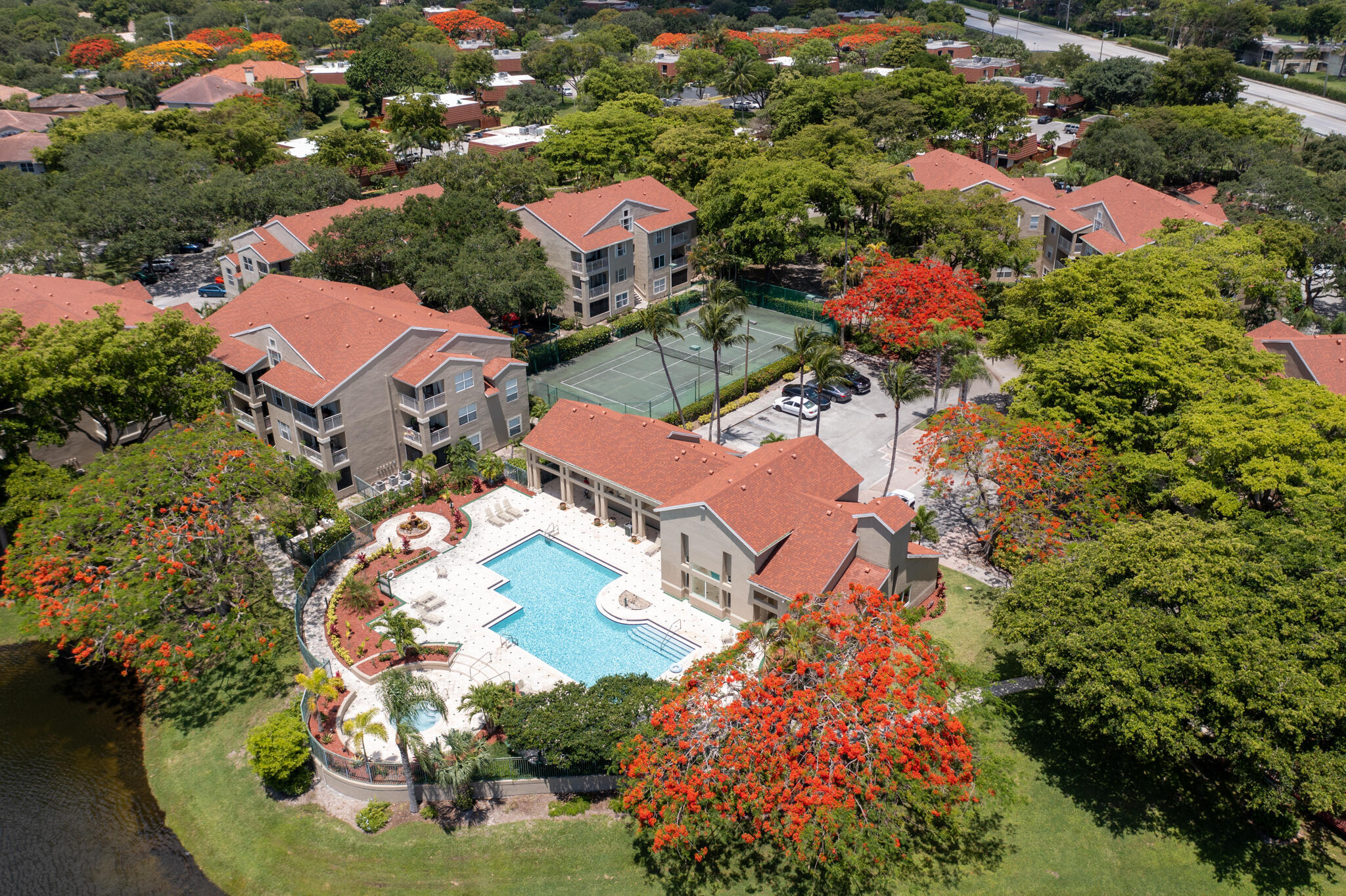 1740 Palm Cove Boulevard 4-103