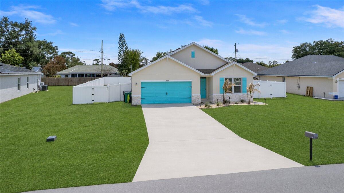 1532 SW Birkey Avenue, Port St. Lucie