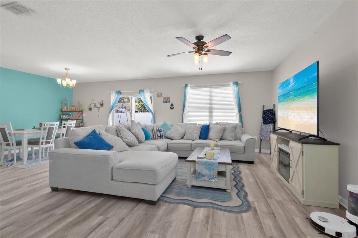 1532 SW Birkey Avenue, Port St. Lucie