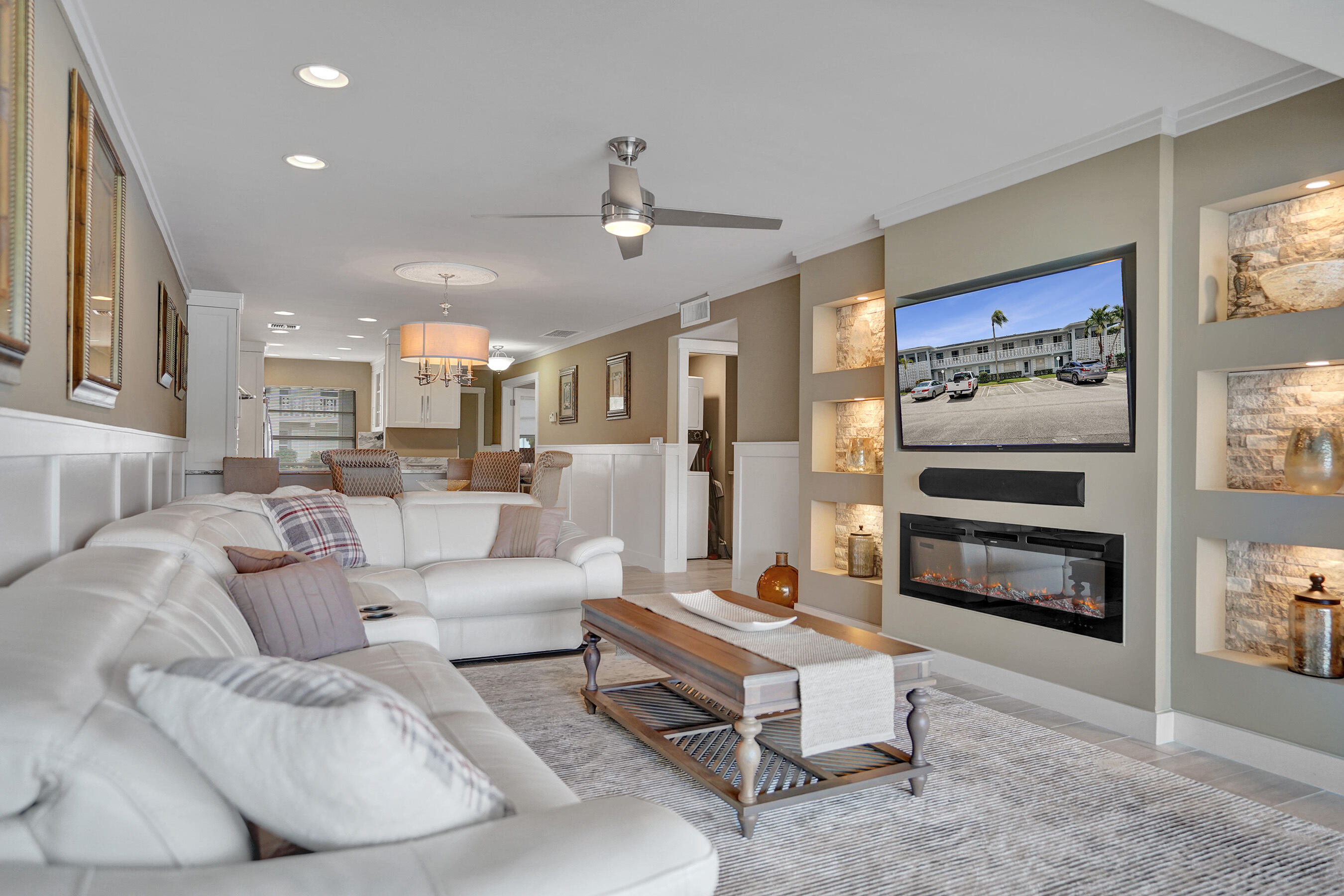 2820 SW 13th Street 101