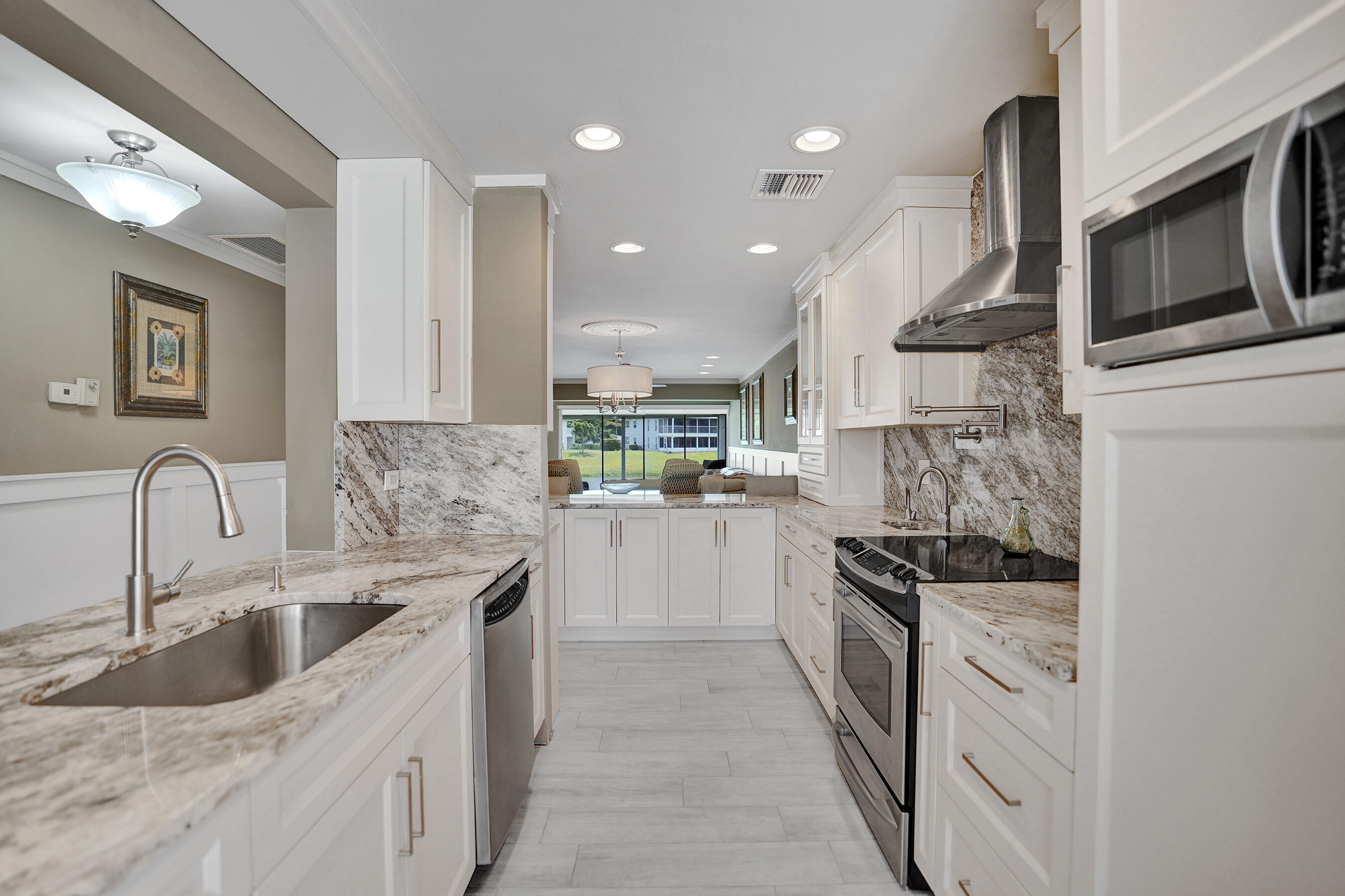 2820 SW 13th Street 101