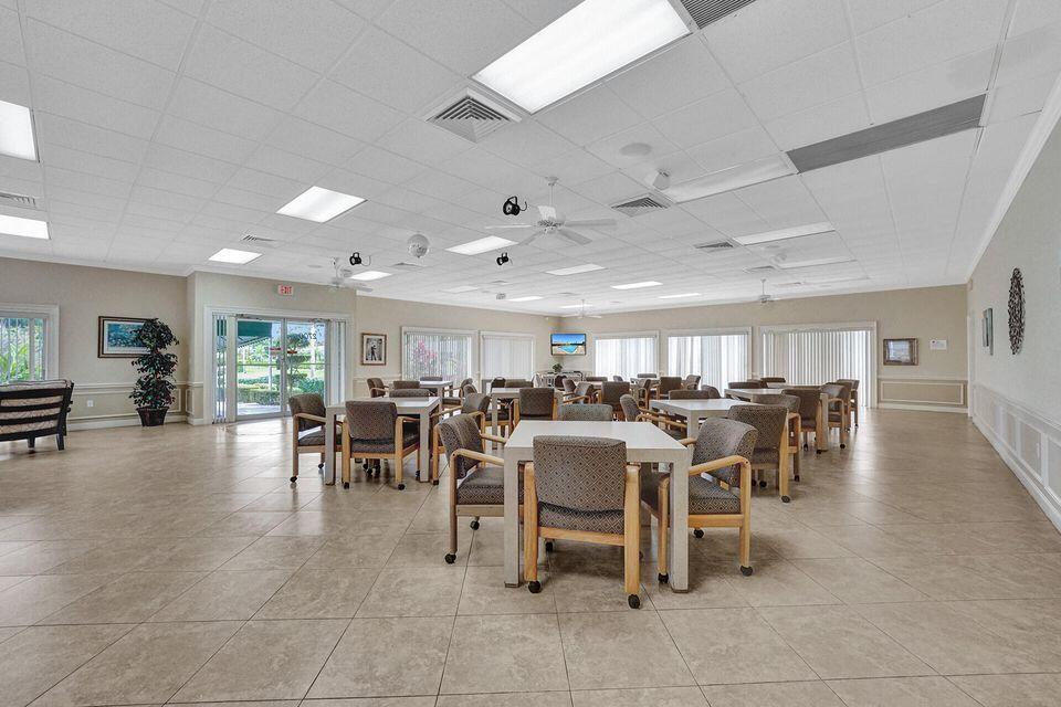 2820 SW 13th Street 101