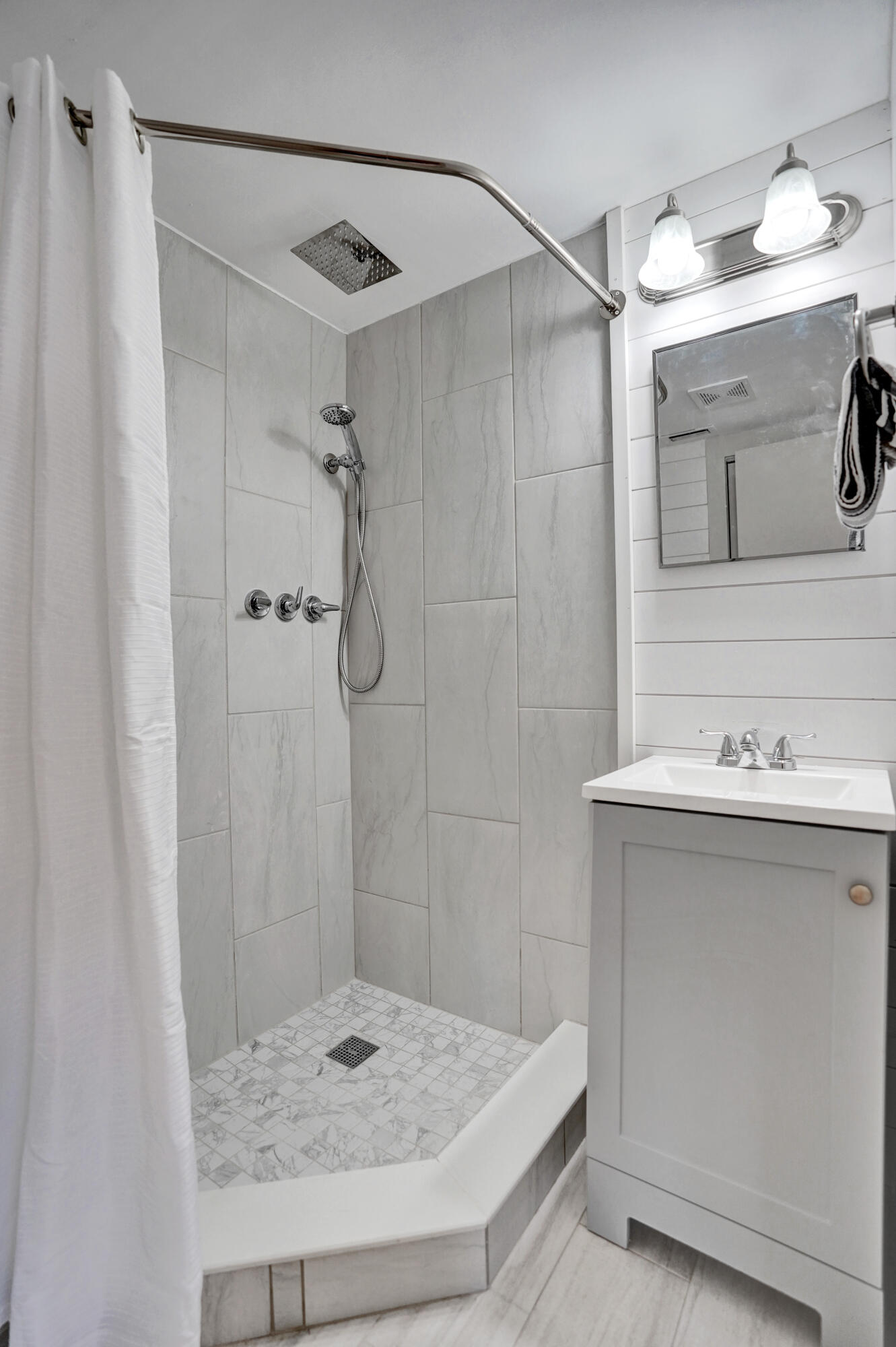 2820 SW 13th Street 101