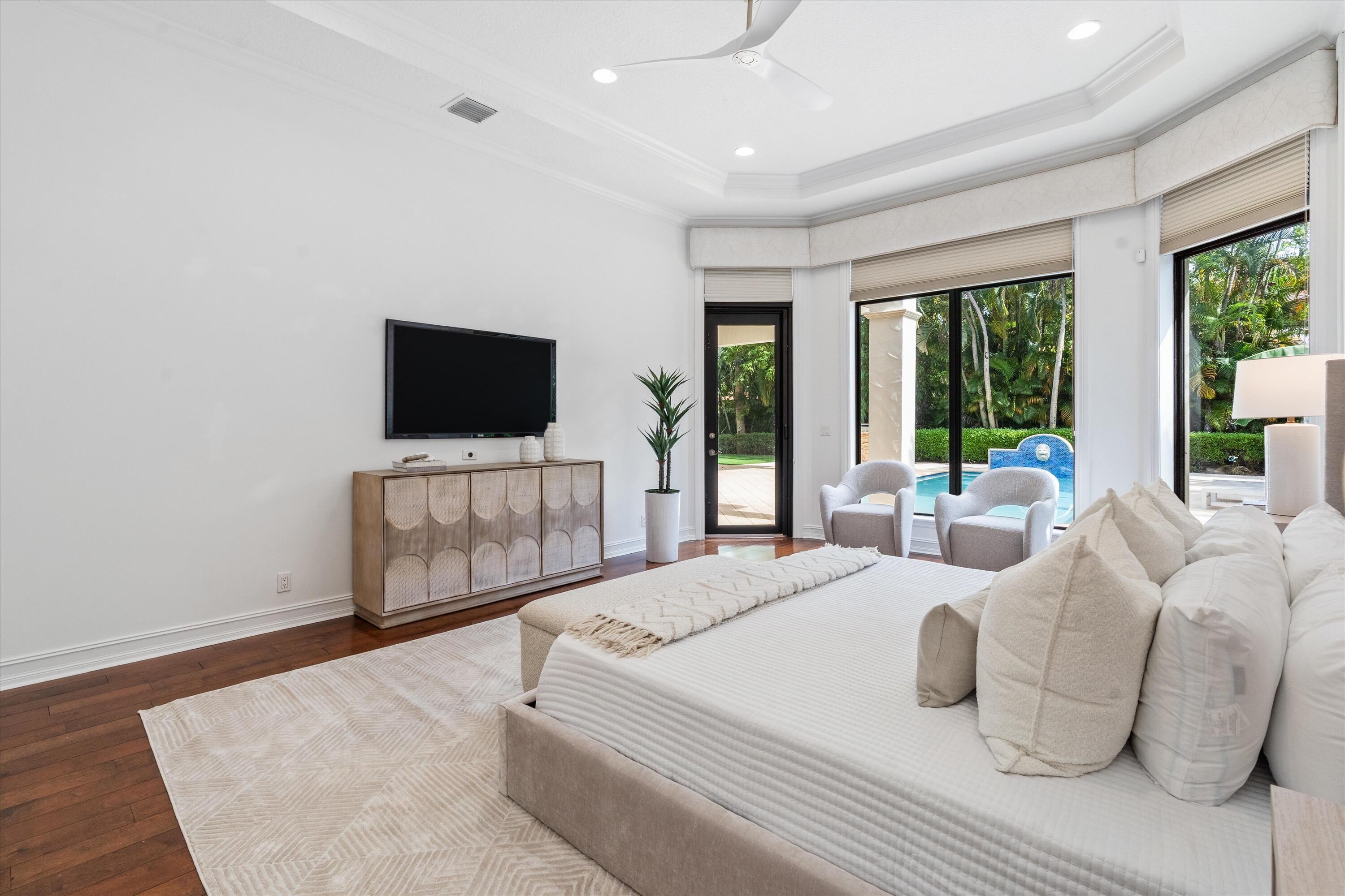 717 NW 4th Street