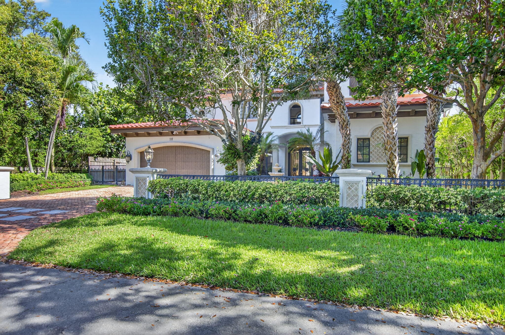 717 NW 4th Street
