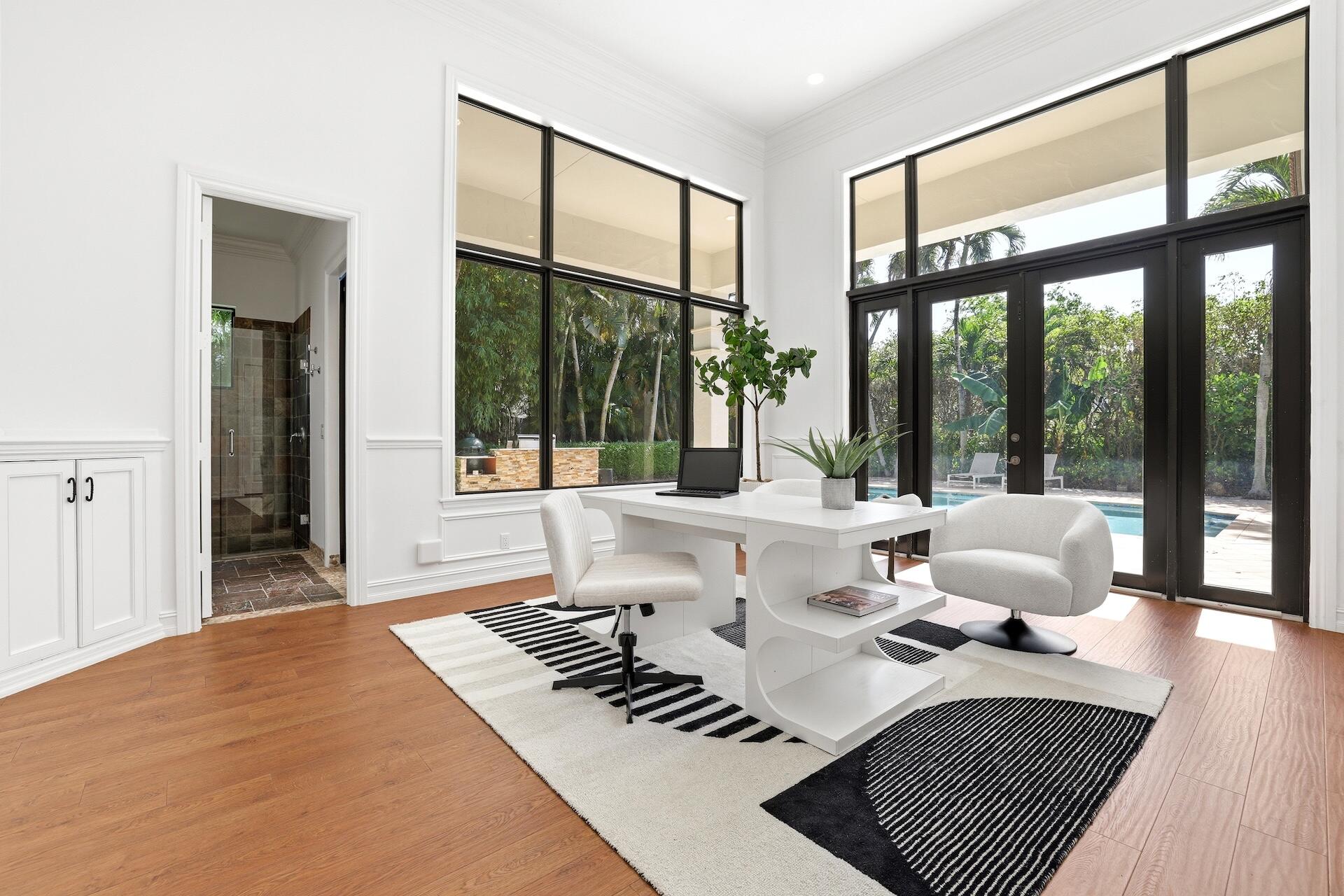 717 NW 4th Street