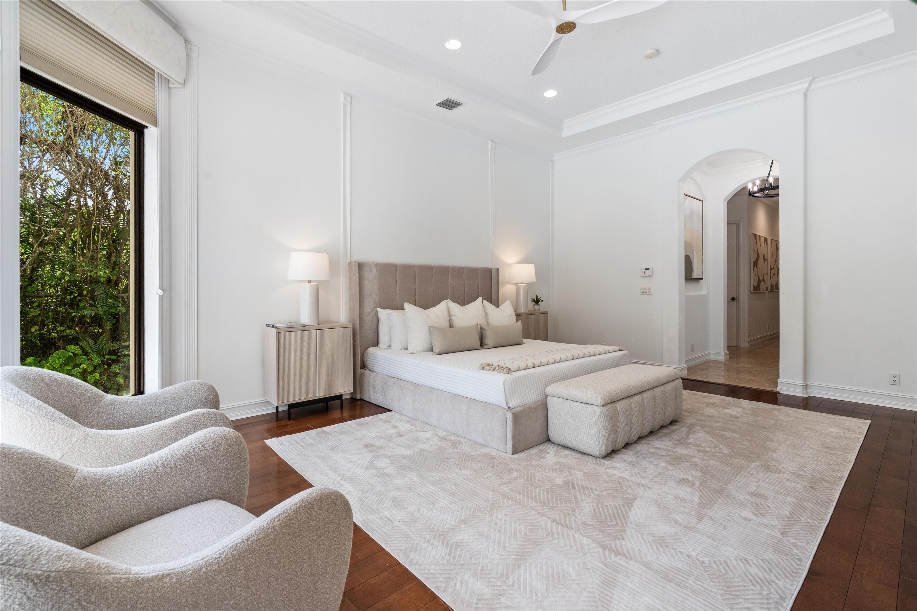 717 NW 4th Street