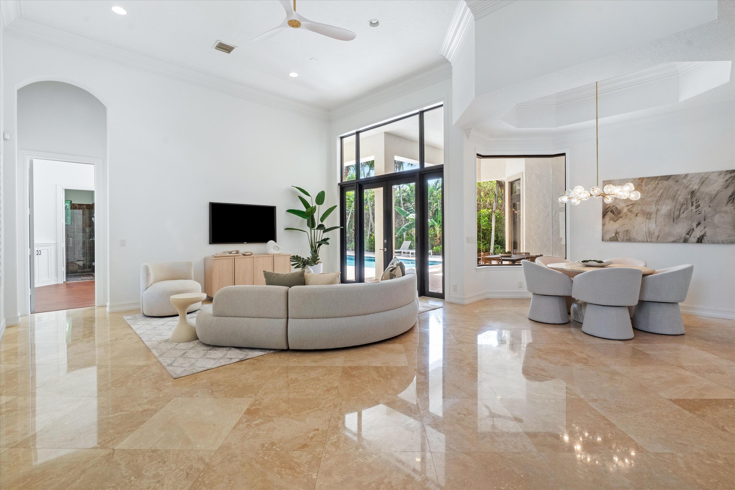 717 NW 4th Street