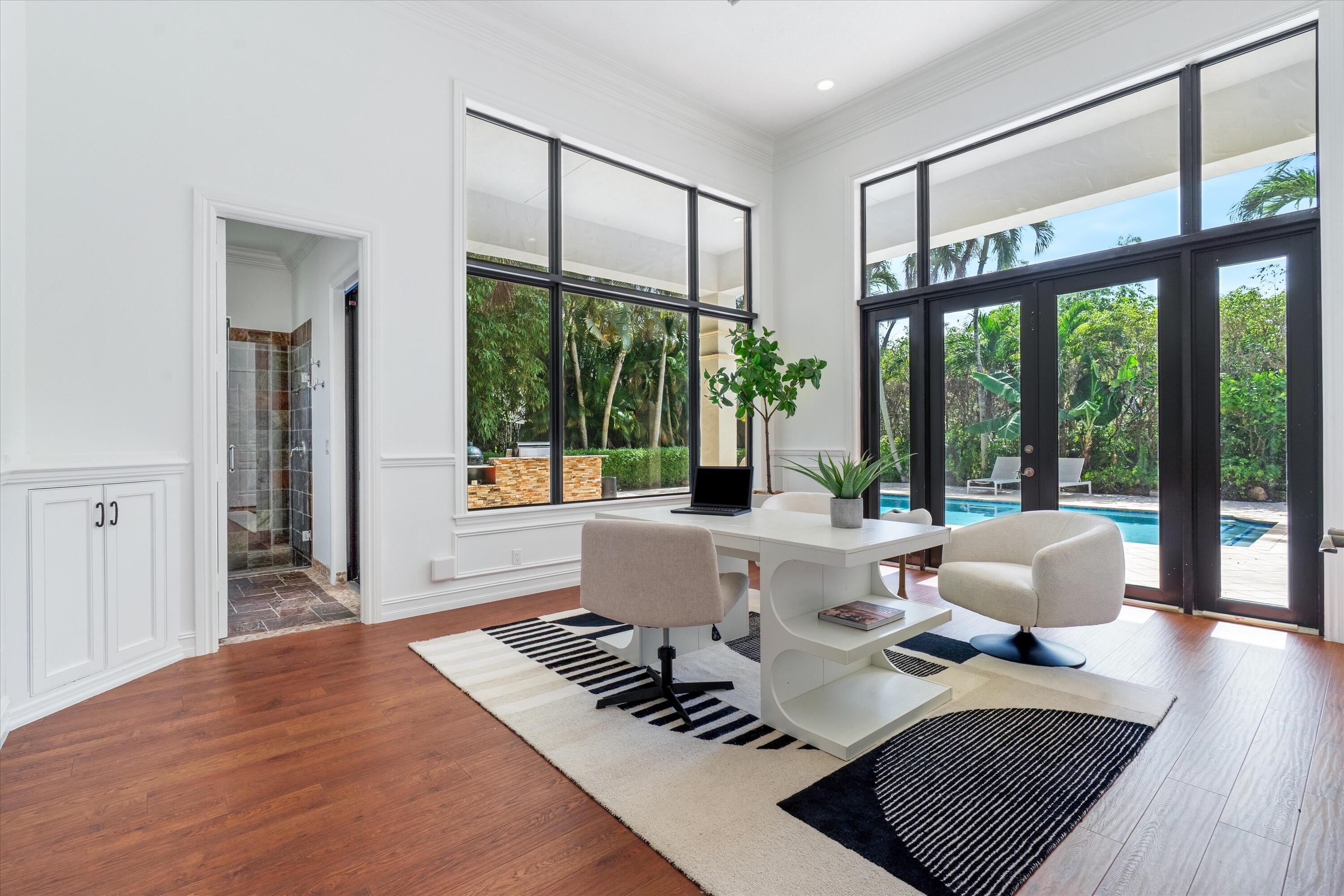 717 NW 4th Street