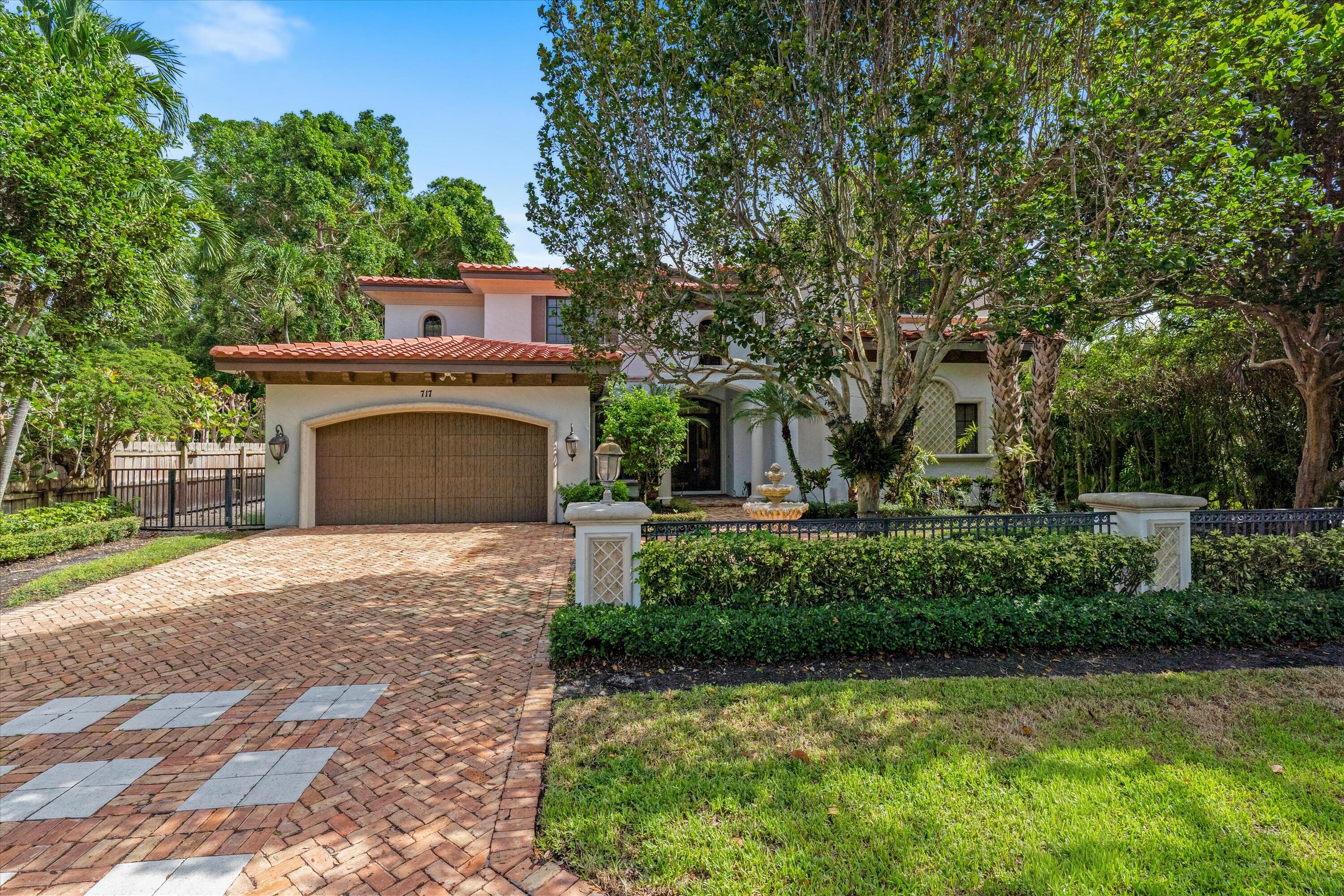 717 NW 4th Street
