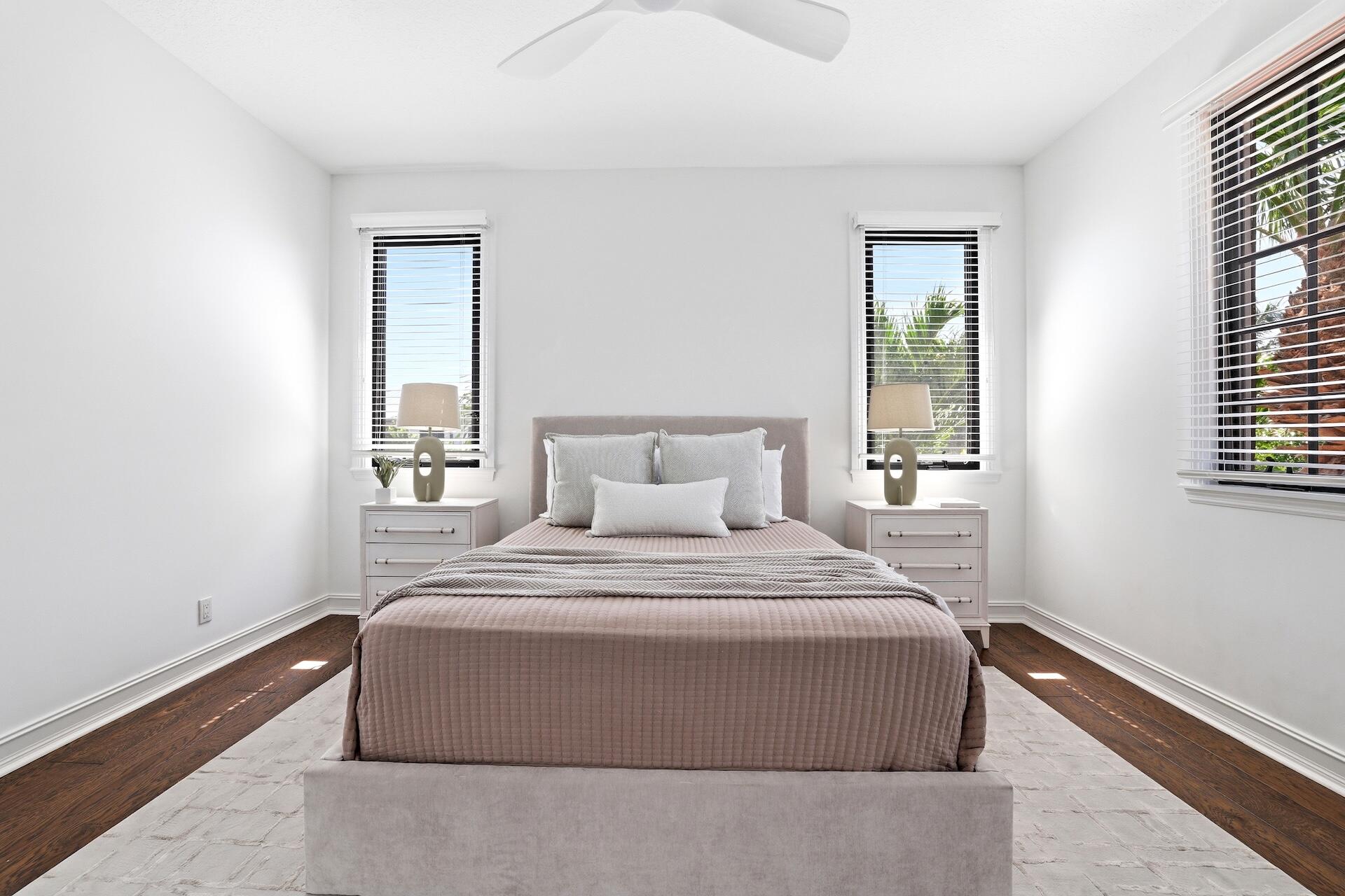 717 NW 4th Street