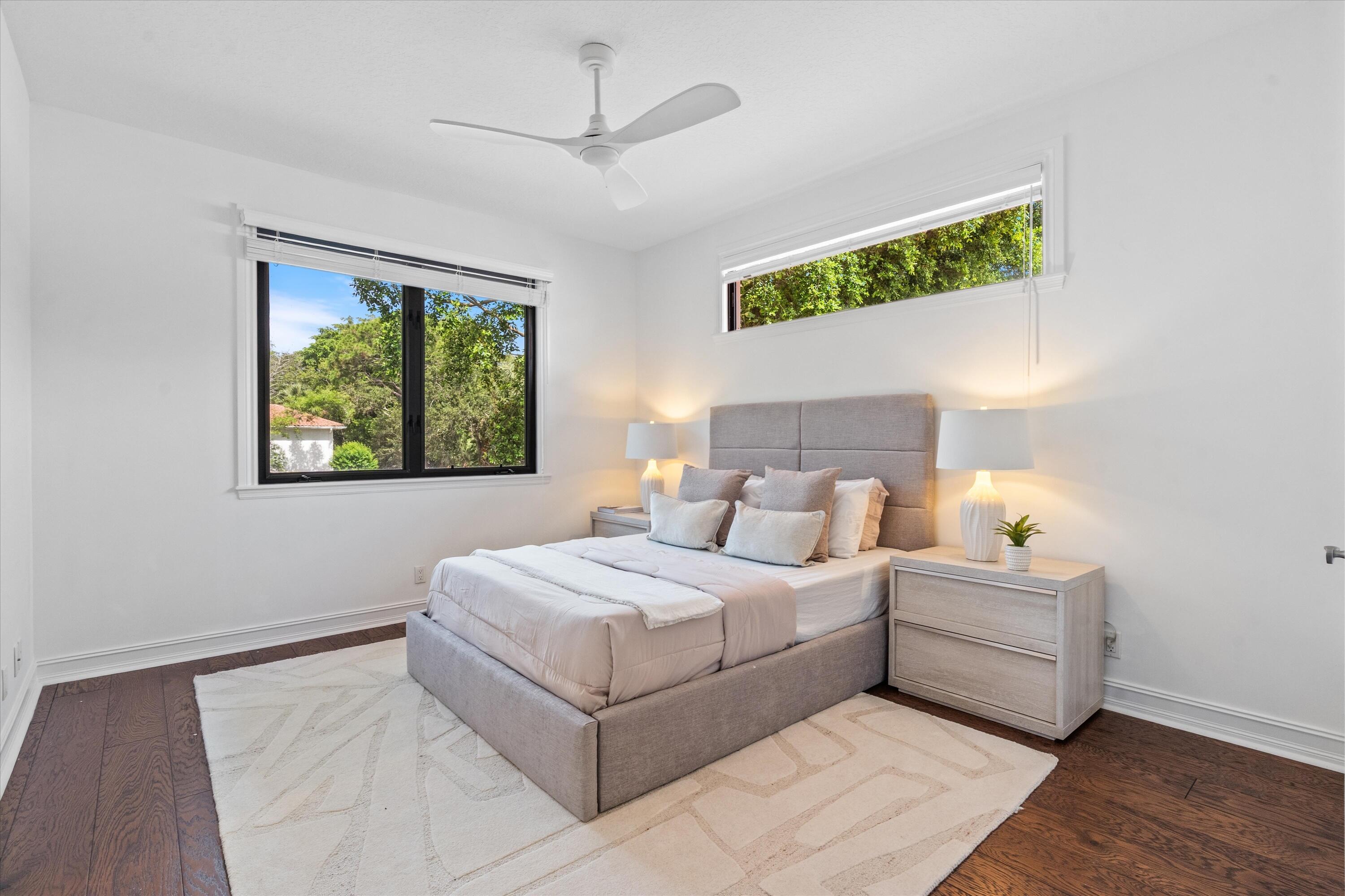 717 NW 4th Street